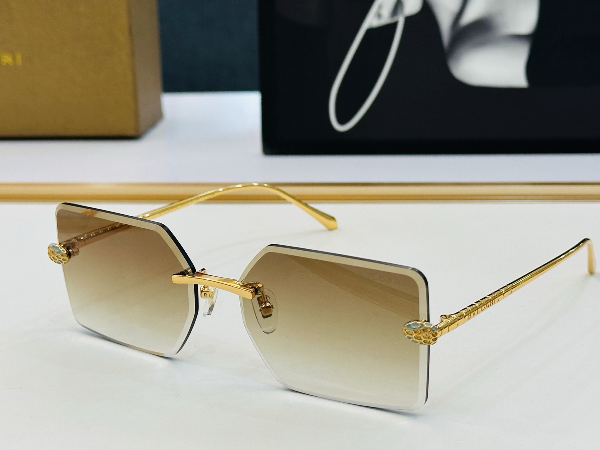 🆕款 官网同售 宝格家 BV9021 👍 Size ：61口17-145  绝对要买😎品质非常完美 K出