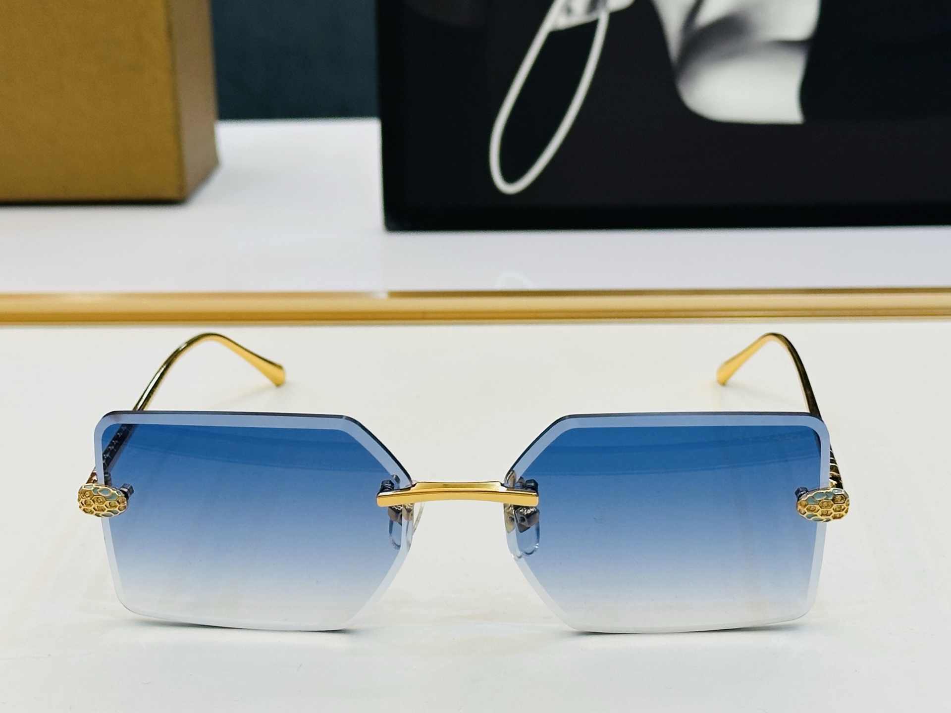 🆕款 官网同售 宝格家 BV9021 👍 Size ：61口17-145  绝对要买😎品质非常完美 K出