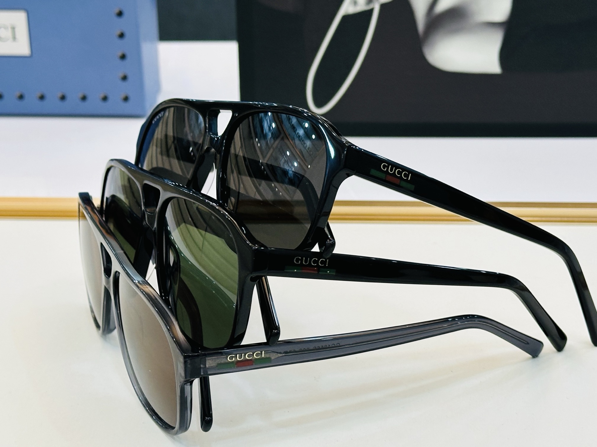 🔺GUCC*🔻 古家GG1856S Size：57口15-145 原版墨镜搭配镜框🔝🔝时尚靓丽 L个性十