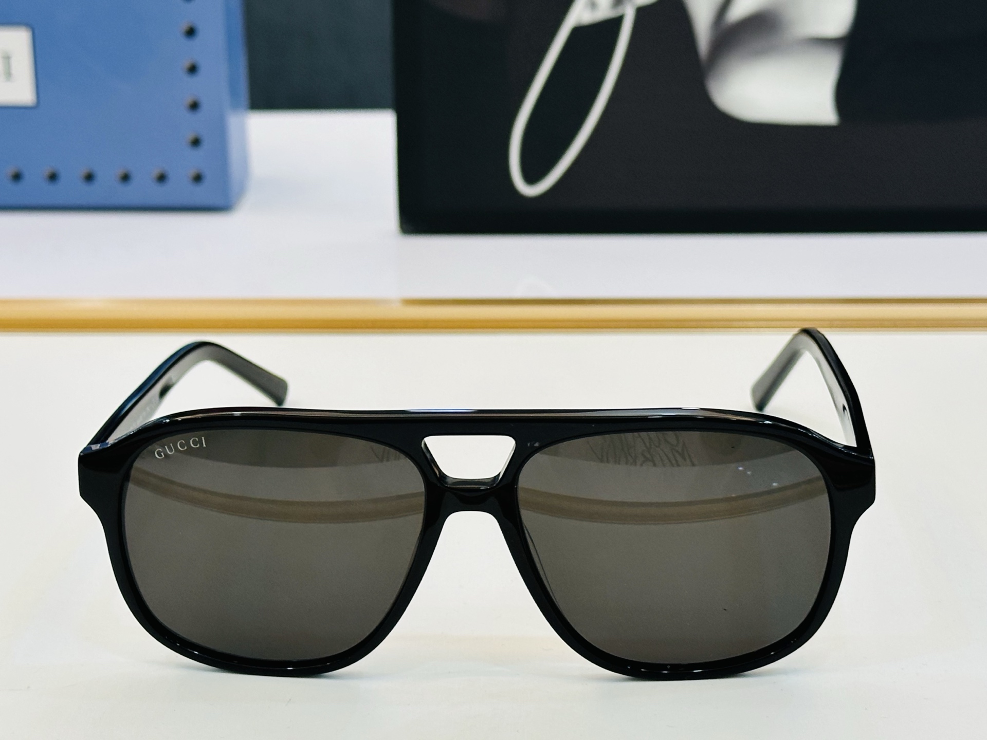 🔺GUCC*🔻 古家GG1856S Size：57口15-145 原版墨镜搭配镜框🔝🔝时尚靓丽 L个性十
