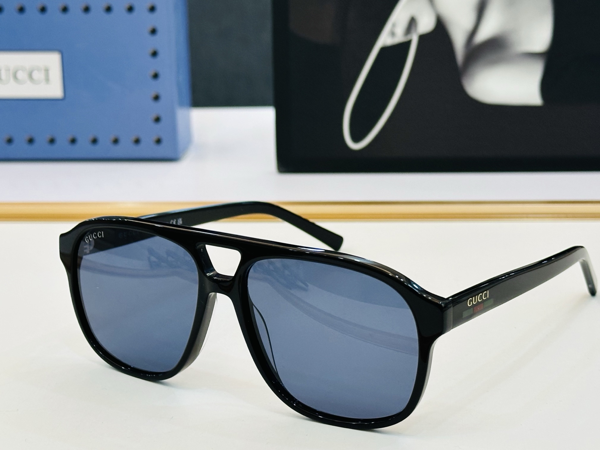 🔺GUCC*🔻 古家GG1856S Size：57口15-145 原版墨镜搭配镜框🔝🔝时尚靓丽 L个性十