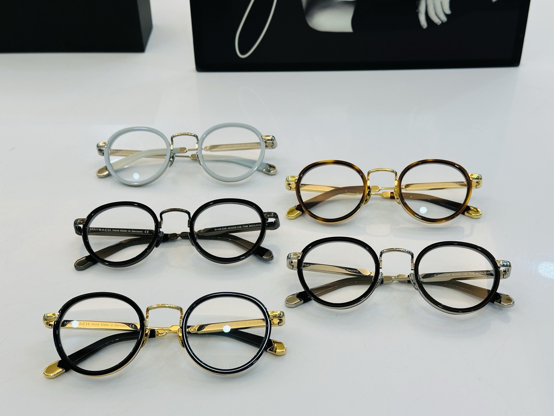 高品质 迈巴赫 🎉🎉做工精美💕💕MAYBAC*H Z28 Size：46口25-145 质感十足 CC👍