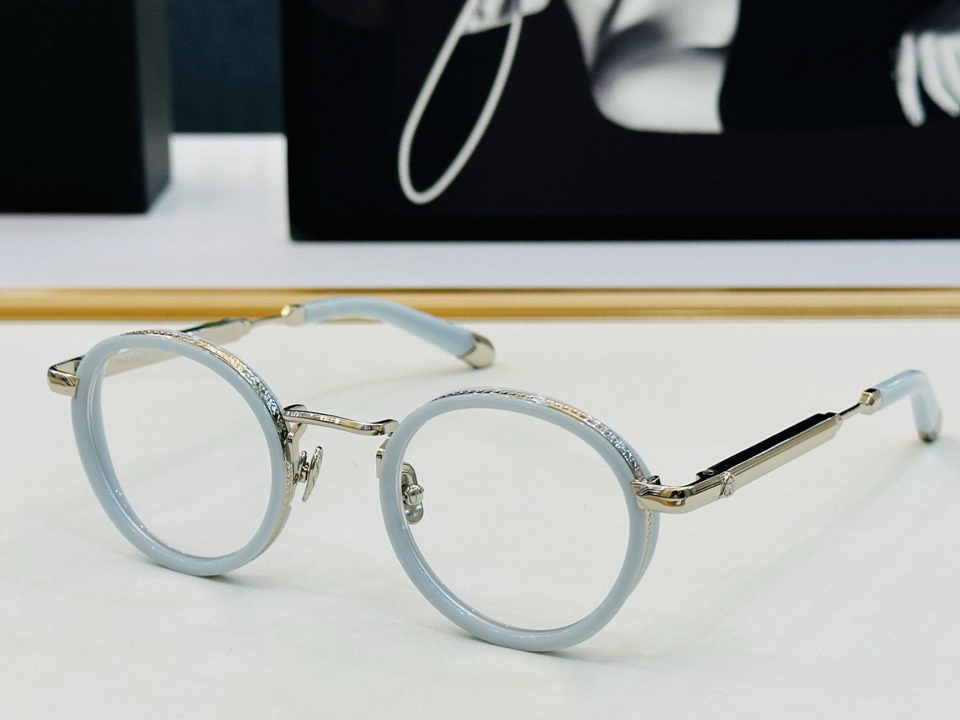 高品质 迈巴赫 🎉🎉做工精美💕💕MAYBAC*H Z28 Size：46口25-145 质感十足 CC👍