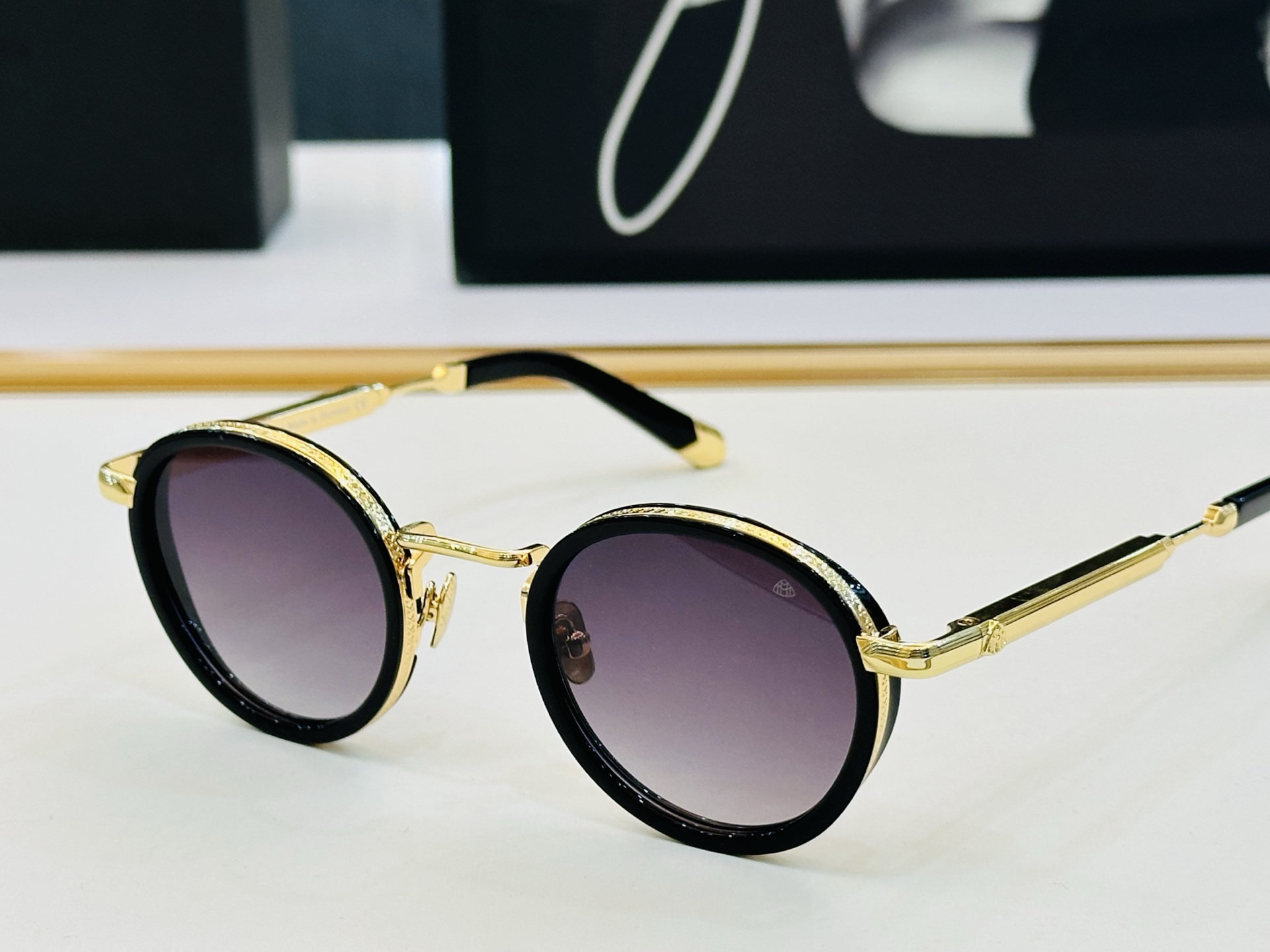 高品质 迈巴赫 🎉🎉做工精美💕💕MAYBAC*H Z28 Size：46口25-145 质感十足 CC👍