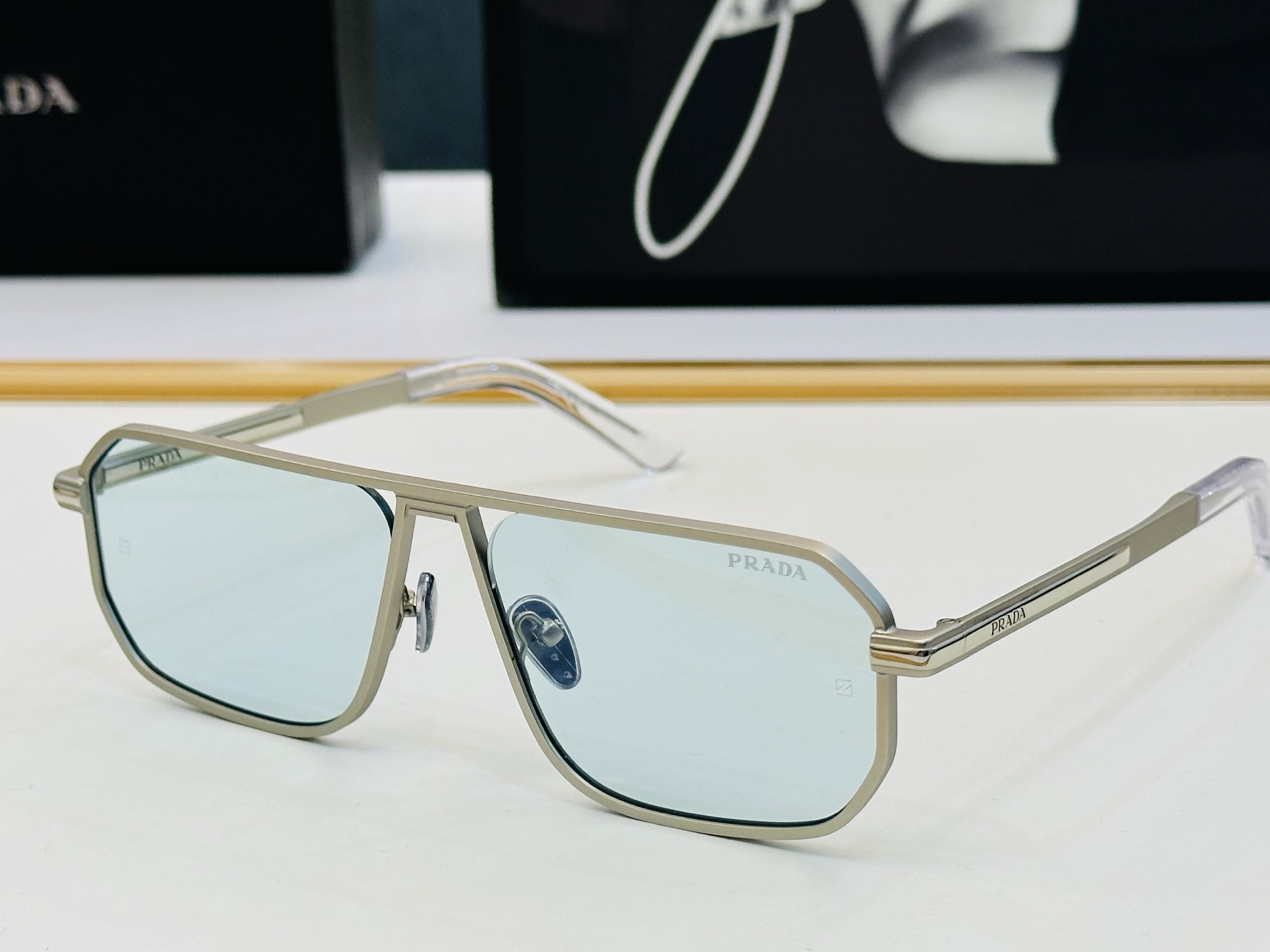 🔺PRAD*🔻普家 PRA53 Size：59口17-145     眼镜系列堪称精湛制作 彰显独特个性