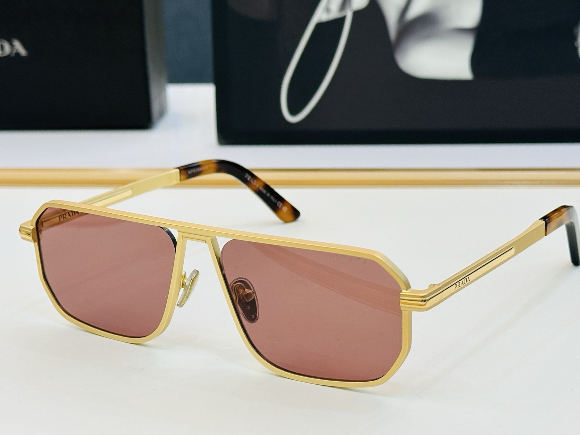 🔺PRAD*🔻普家 PRA53 Size：59口17-145     眼镜系列堪称精湛制作 彰显独特个性