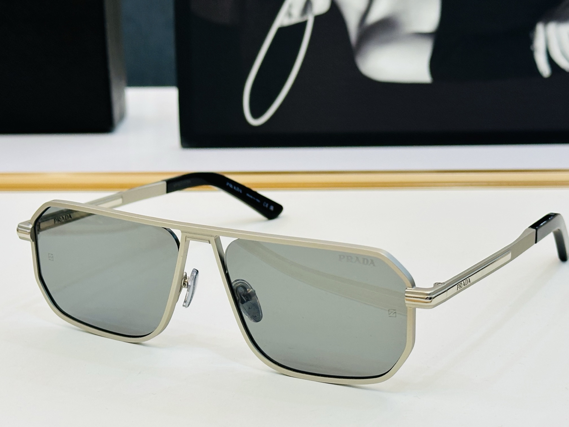 🔺PRAD*🔻普家 PRA53 Size：59口17-145     眼镜系列堪称精湛制作 彰显独特个性