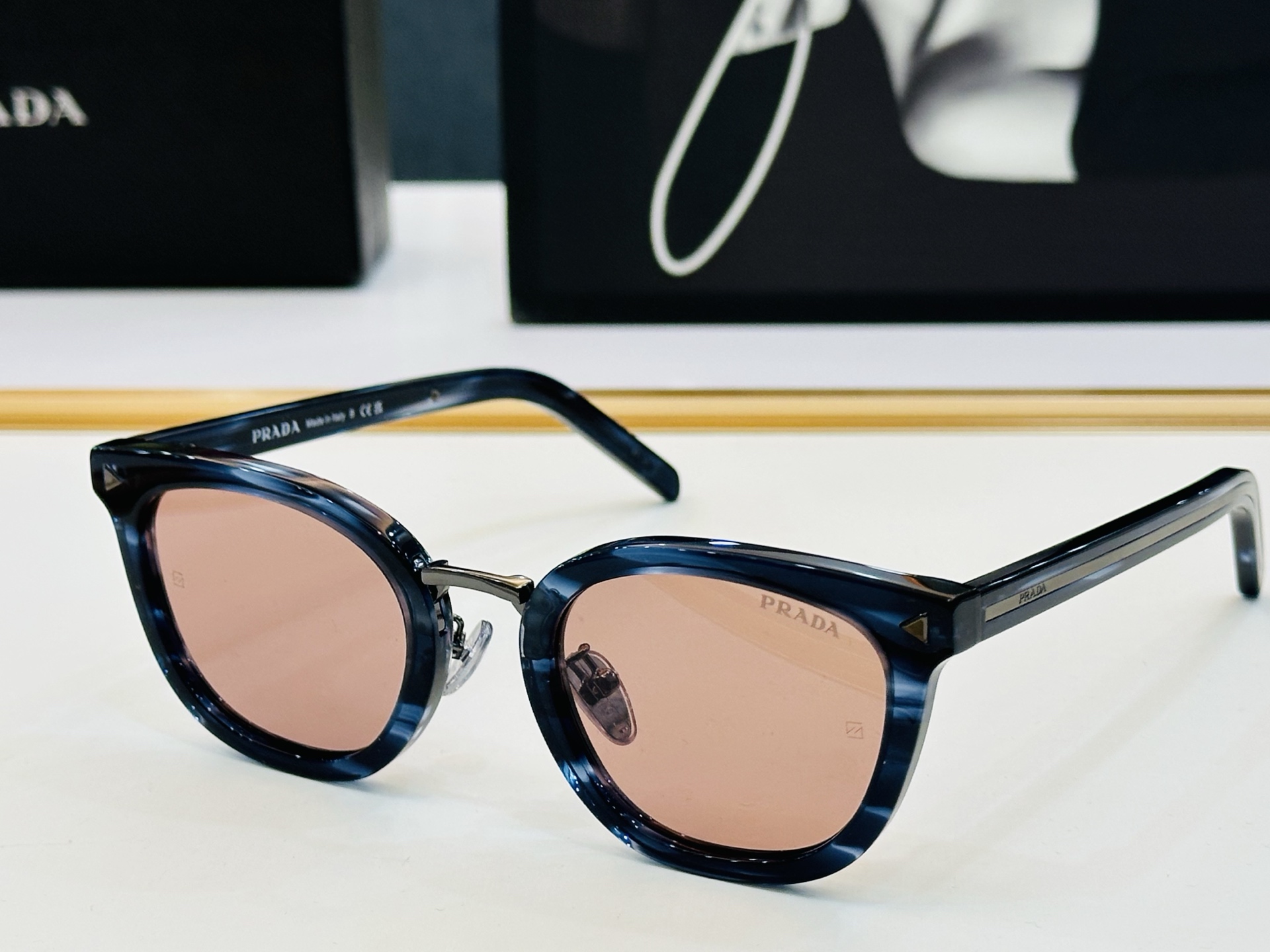 🔺PRAD*🔻普家 PR C01SD Size：59口17-145     眼镜系列堪称精湛制作 CC彰