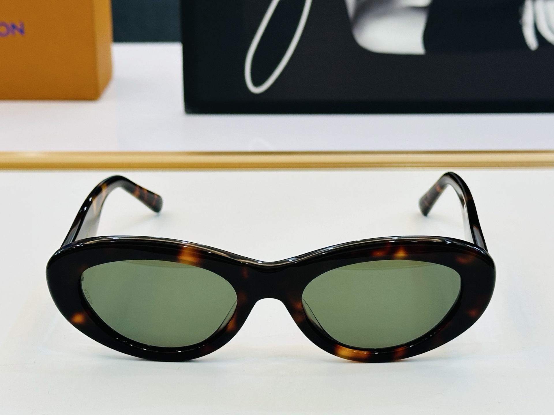 路易家 🎩Z1983E Size：53口20-145 充满活力的 展现独特个性🌟展现大气的你 B高品质 