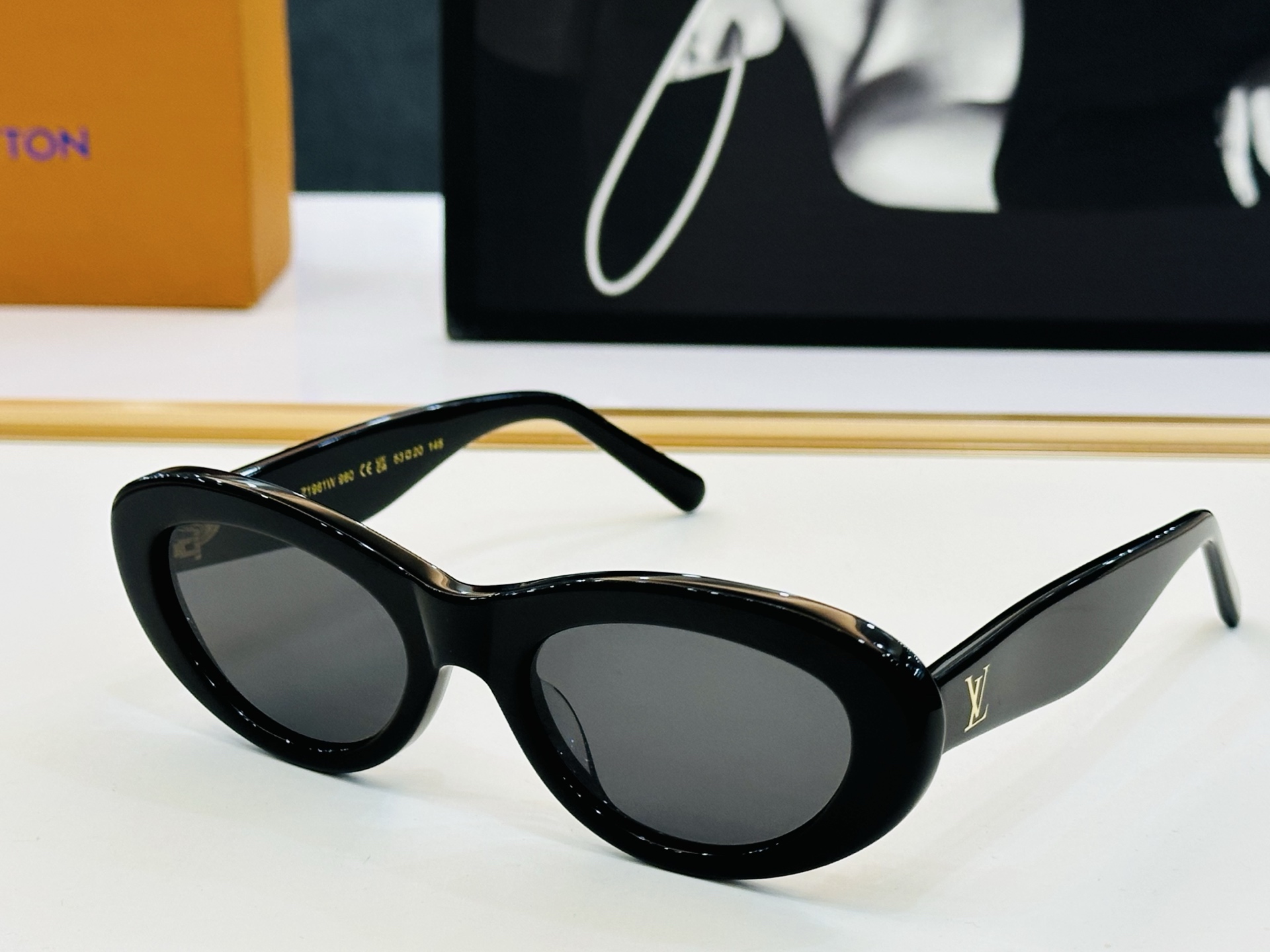 路易家 🎩Z1983E Size：53口20-145 充满活力的 展现独特个性🌟展现大气的你 B高品质 