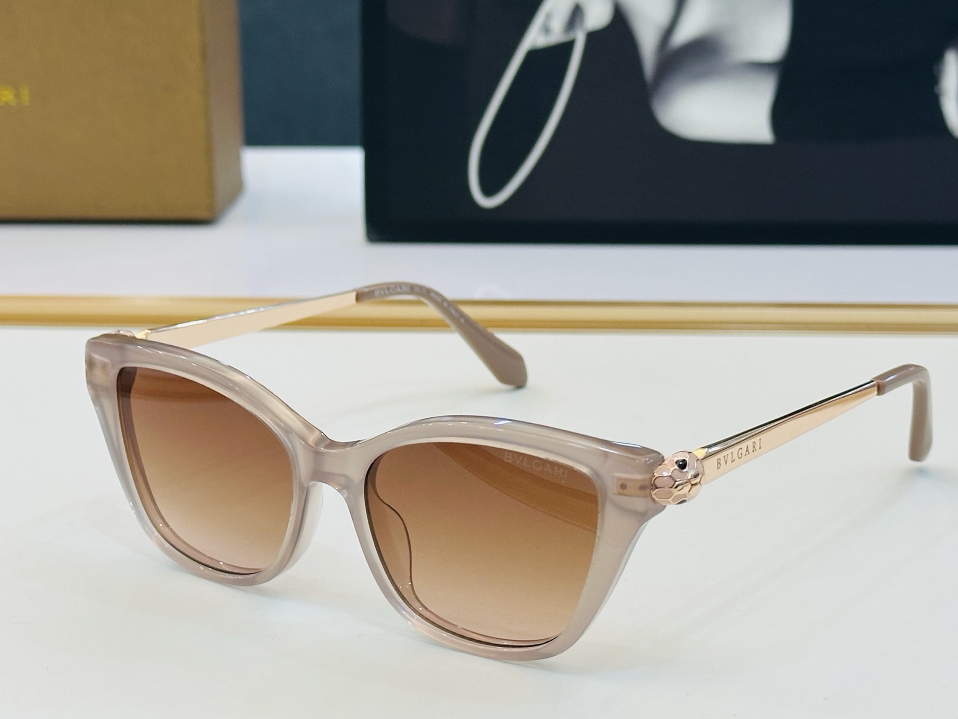 🆕款 官网同售 宝格家 BV50055 👍 Size ：51口16-140 绝对要买😎品质非常完美 C出