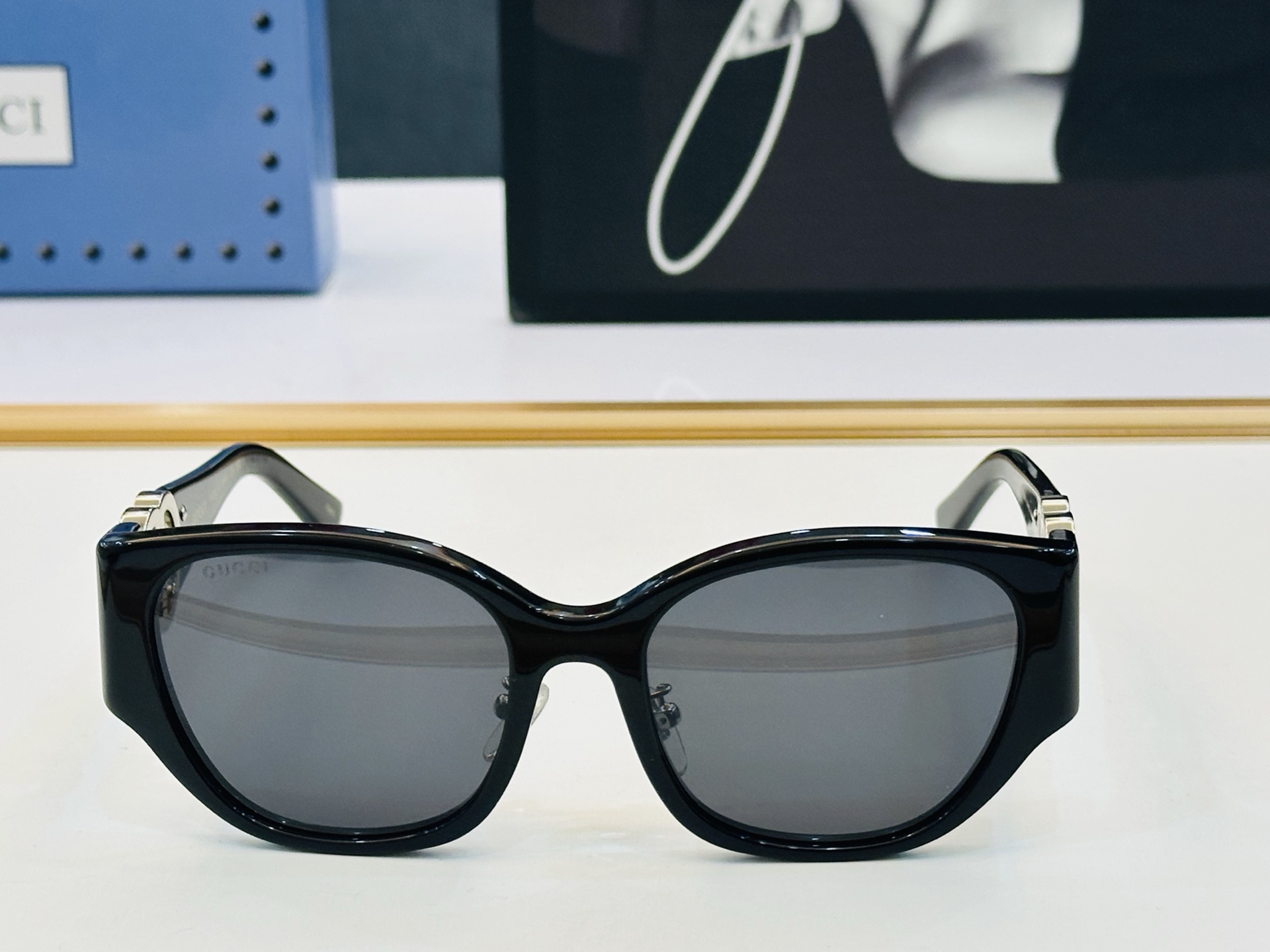 GUCC* 古家 GG1912SA 🐝🐝系列 Size：55口19-140 🍁🍁 C超绝品质太阳镜 。