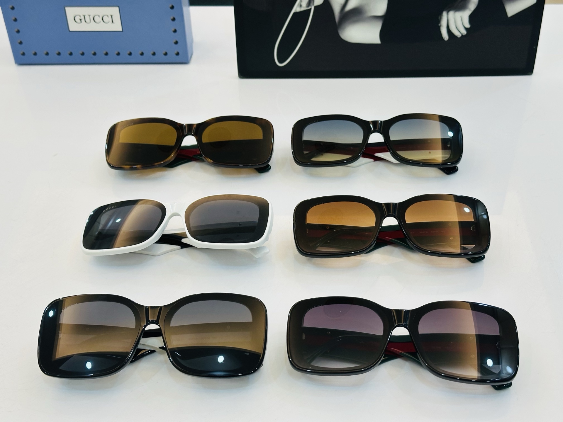 GUCC* 古家 GG1644 🐝🐝系列 Size：65口14-145 🍁🍁 XL超绝品质太阳镜 。