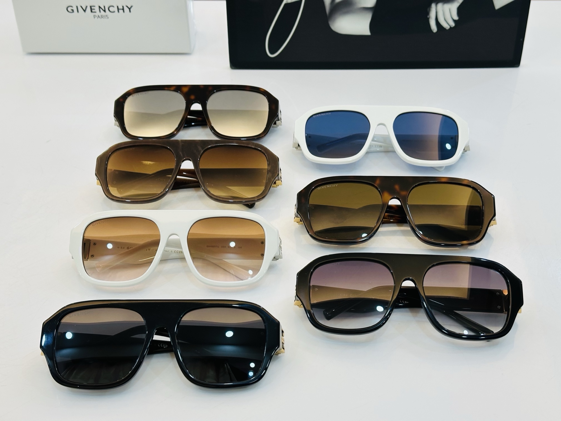 Givench* 纪凡家 GV40007U Size：57口18-135 原单 👍👍细节做工精细 XL太