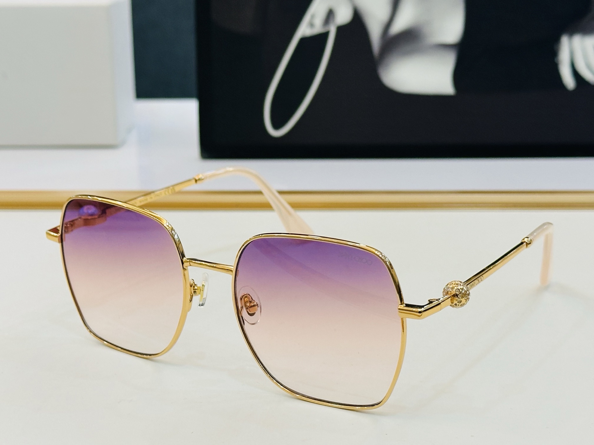 JIMMY CHO* 吉米家 JC4008 Size：57口19-142 新款 坚持一如既往最高品质 百