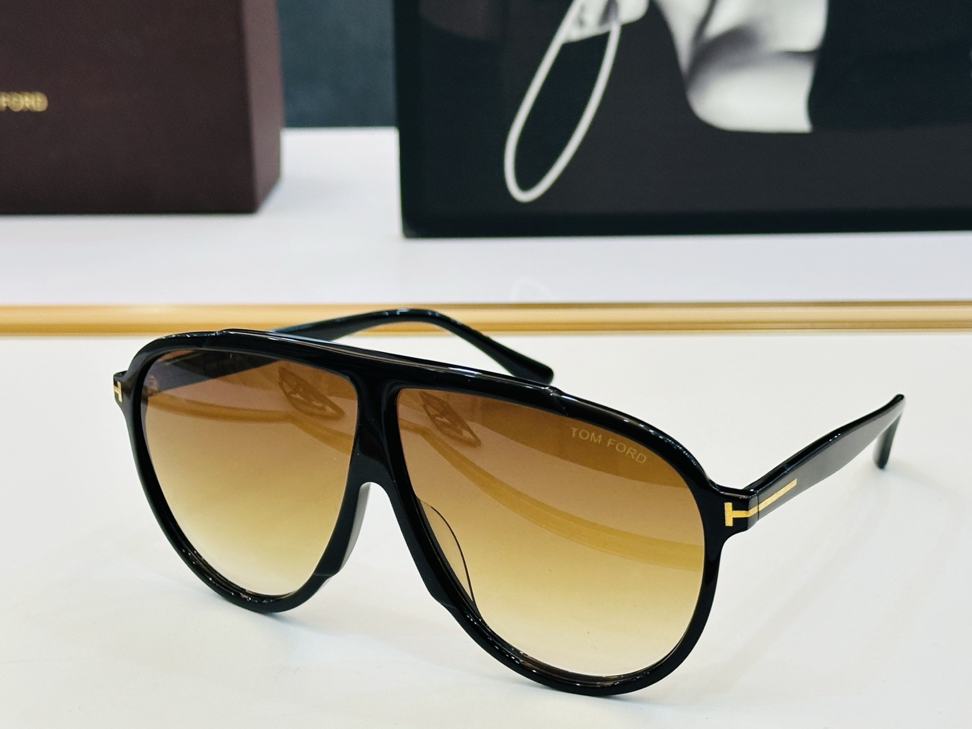 🆕款 TOM FORD🏇汤姆家 MODEL: FT1211 size：65口5-140 😍C 时尚潮流 