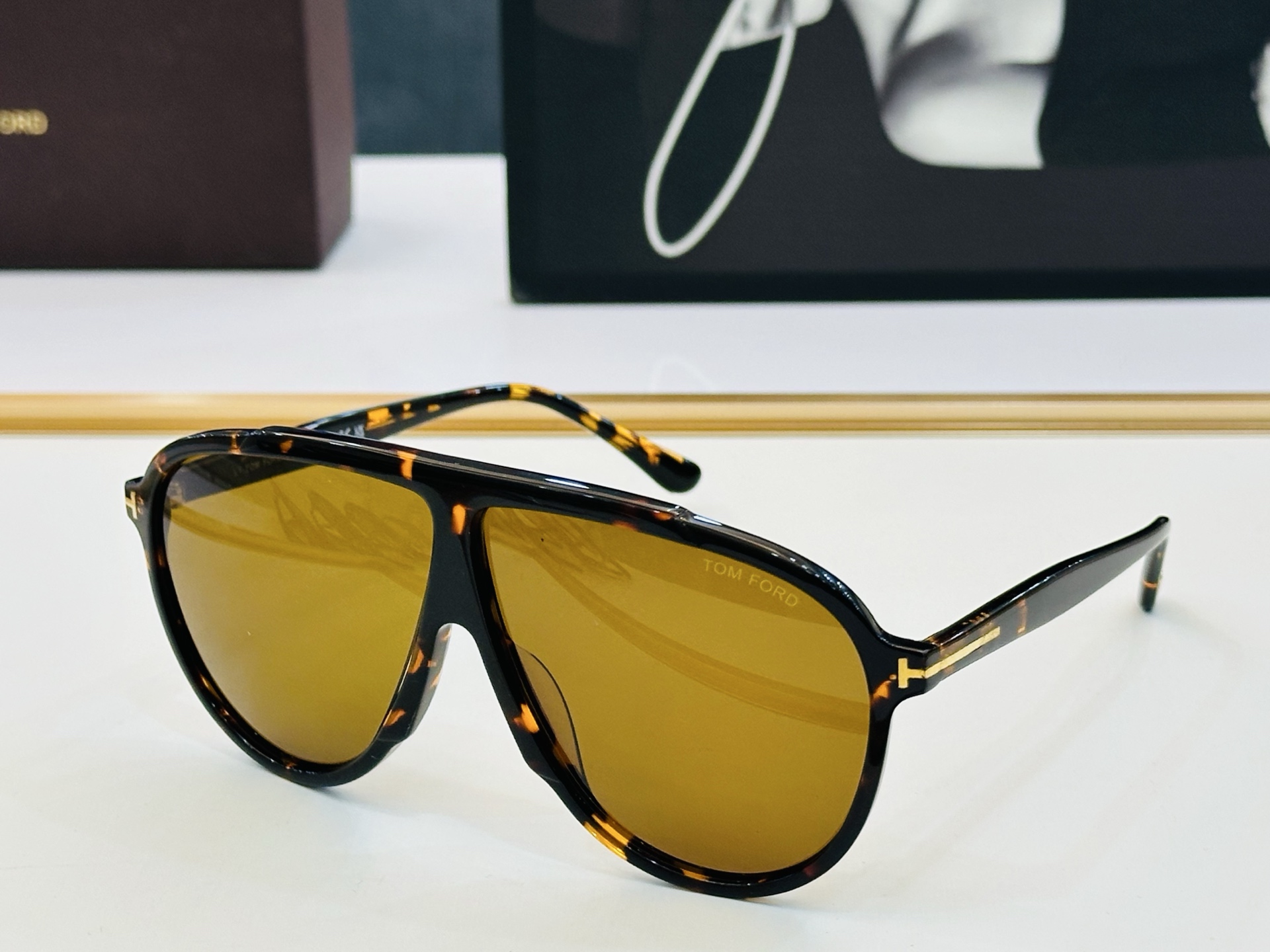 🆕款 TOM FORD🏇汤姆家 MODEL: FT1211 size：65口5-140 😍C 时尚潮流 