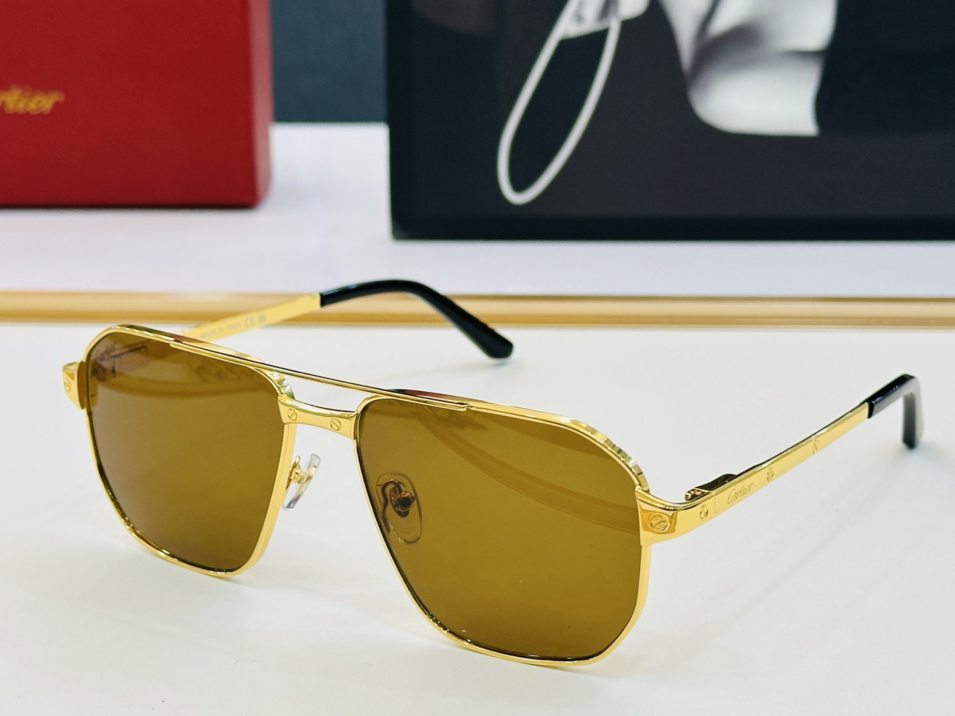 🆕 Cartie* CT0424S Size：59口15-140 卡家 上脸体验感非常赞超轻便。C设计大