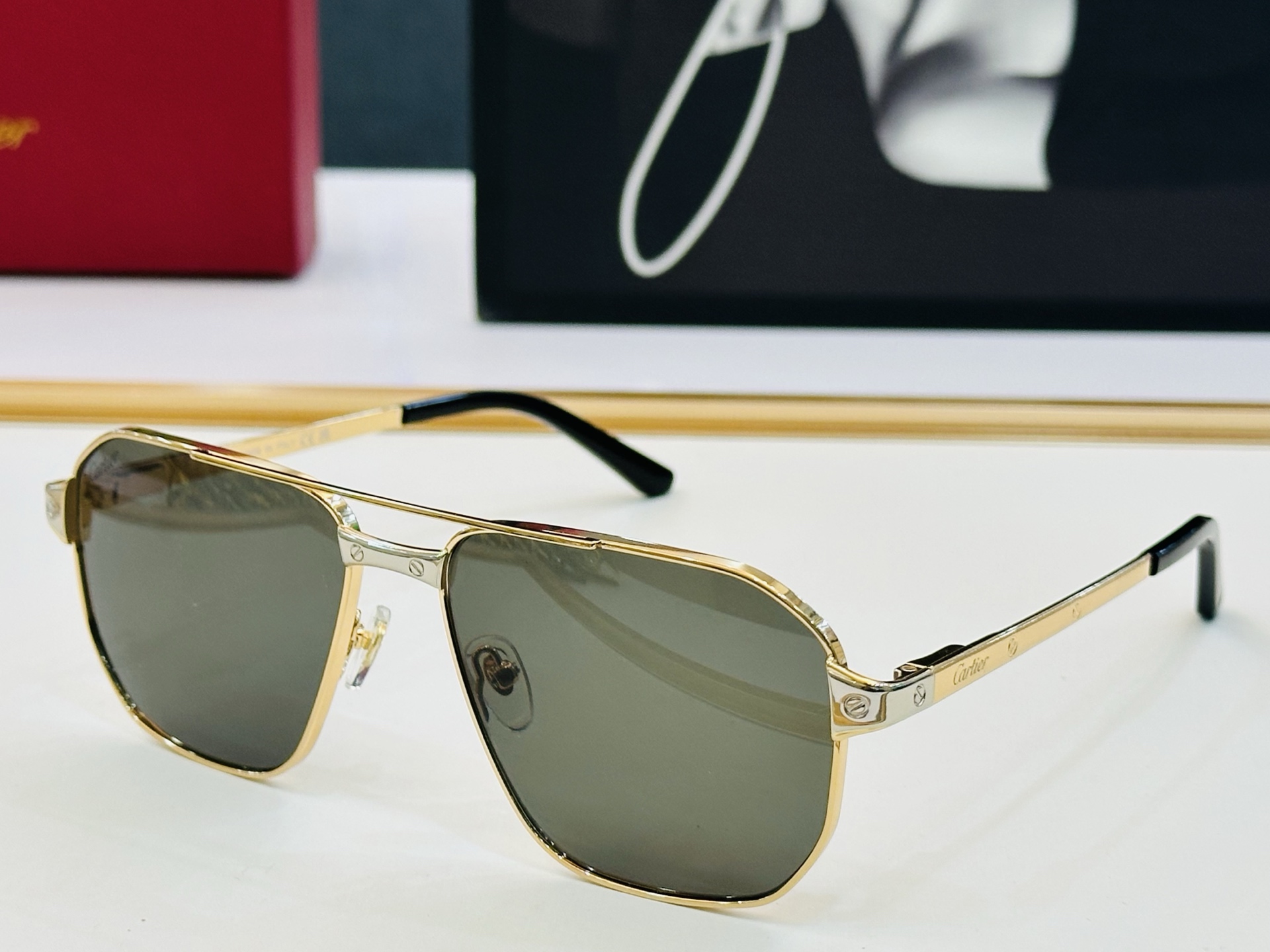 🆕 Cartie* CT0424S Size：59口15-140 卡家 上脸体验感非常赞超轻便。C设计大