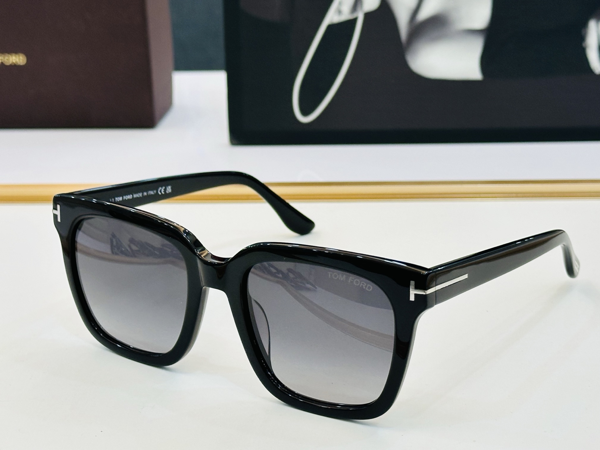 🆕款 TOM FORD🏇汤姆家 MODEL: TF892 size：56口22-145 😍C 时尚潮流 