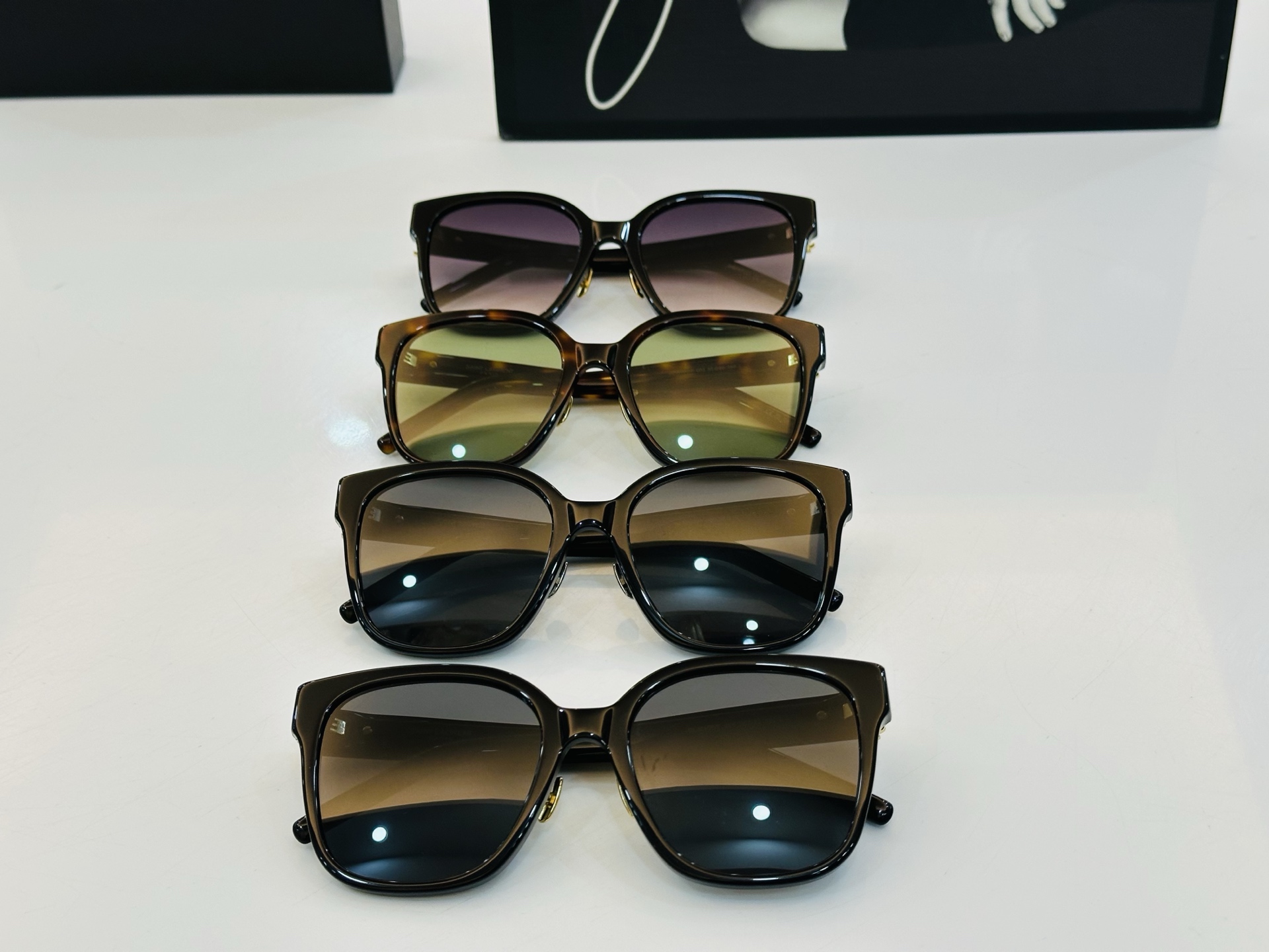 网红爆款 圣罗兰💫SLM105/F 💫Size：55口20-150 板材框设计 各路网红纷纷带起气场满分