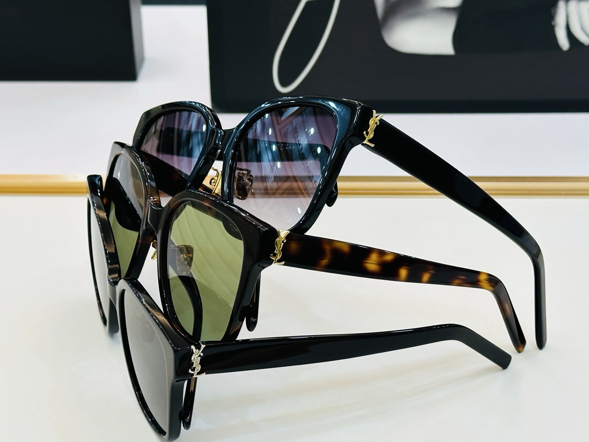 网红爆款 圣罗兰💫SLM105/F 💫Size：55口20-150 板材框设计 各路网红纷纷带起气场满分