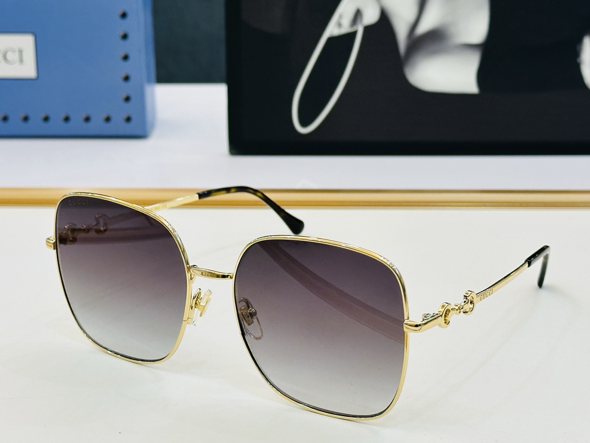 NO:375234,GUCC* Gujia GG0879S Size61 18-Original sunglasses fashionable and beautiful B personality full of glasses sunglasses, glasses, gucci, gucci19860909GUCC* 古家GG0879S Size61口18-原版墨镜时尚靓丽 B个性十足眼镜墨镜太阳镜,眼镜,gucci,gucci,glasses