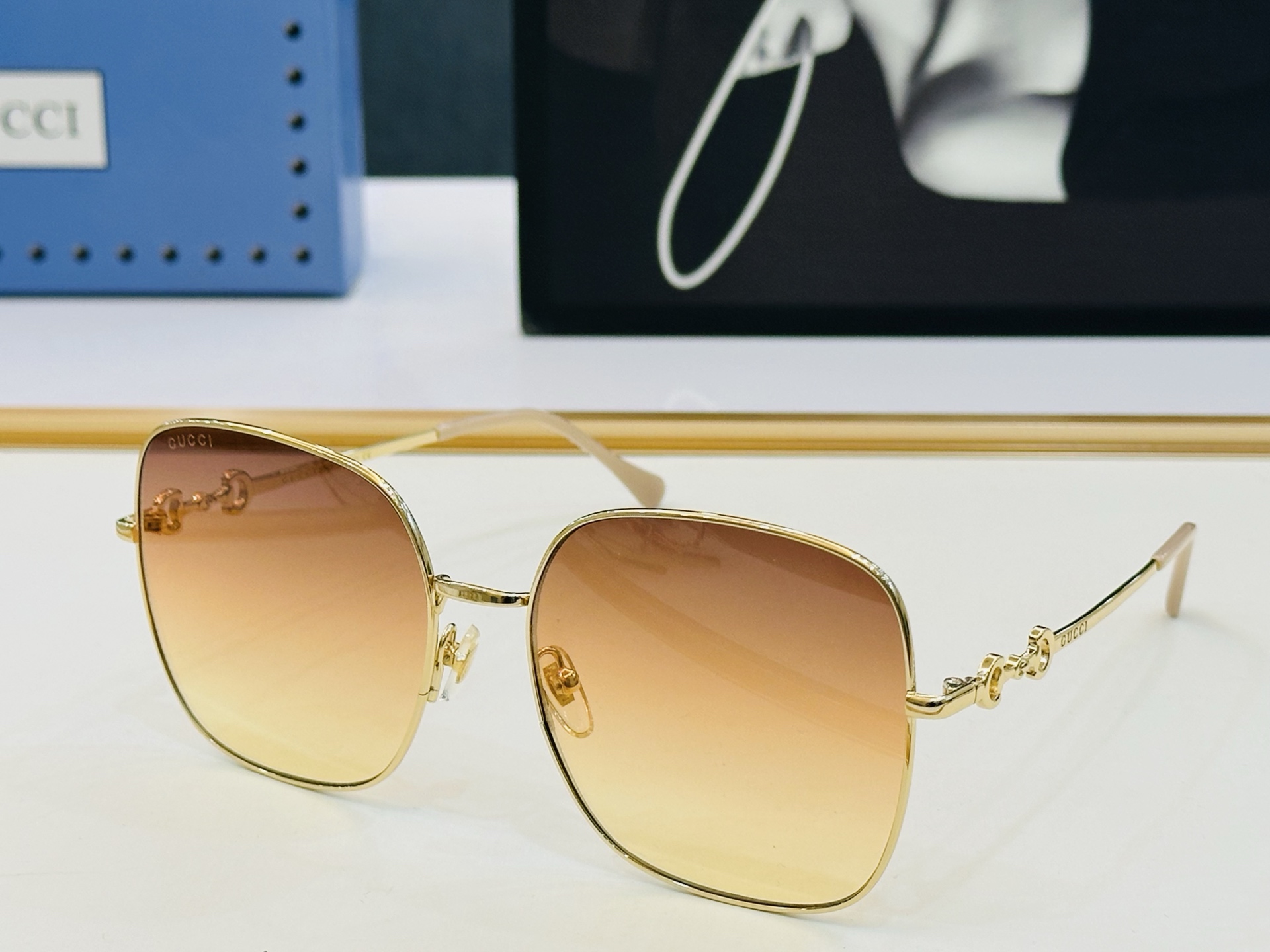 🔺GUCC*🔻 古家GG0879S Size：61口18-140 原版墨镜🔝🔝时尚靓丽 B个性十足❤️