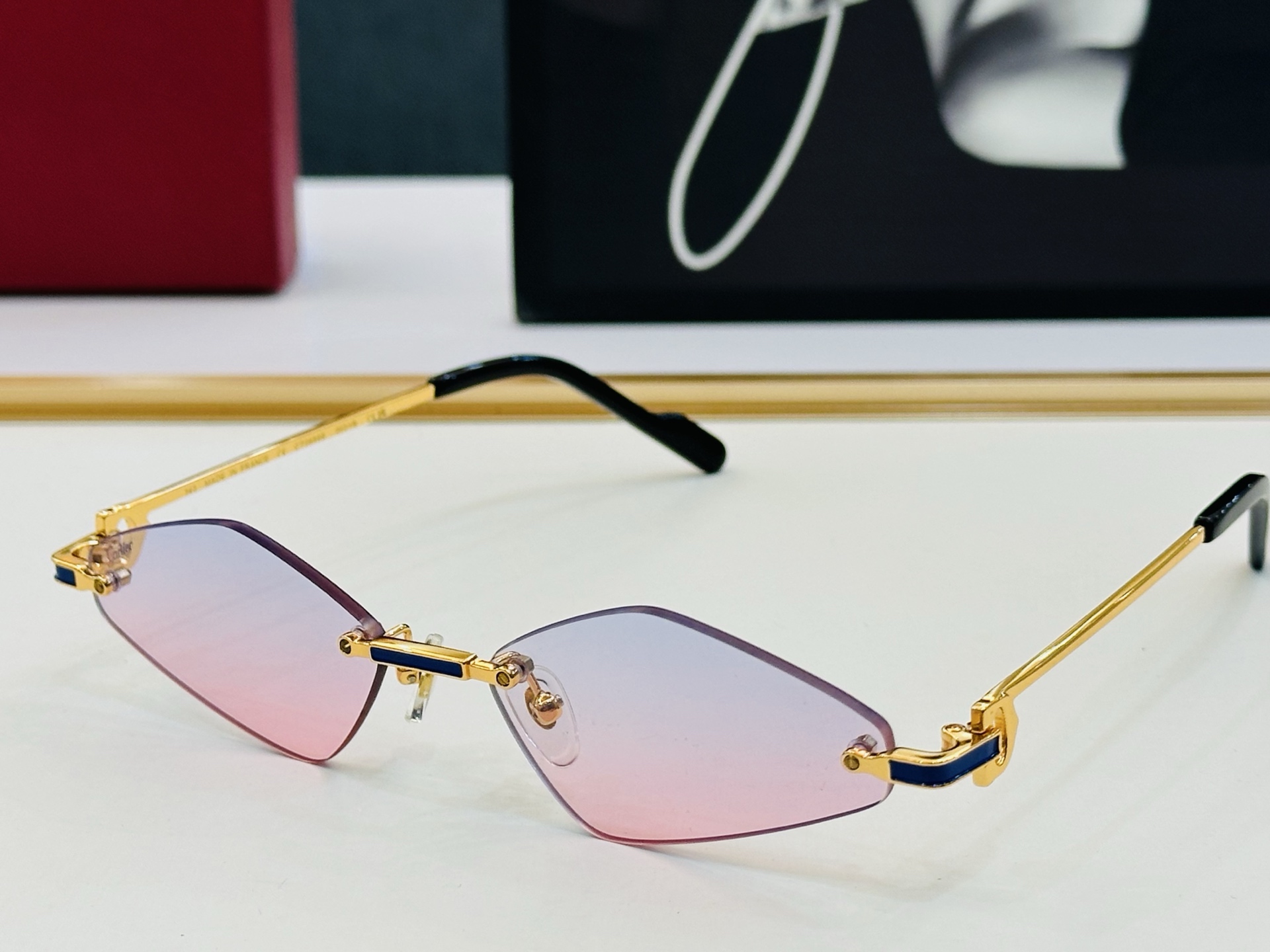 🆕 原版Cartie* 卡家 官网经典款 太阳镜 CT0659S Size：56口17-143 电镀工艺