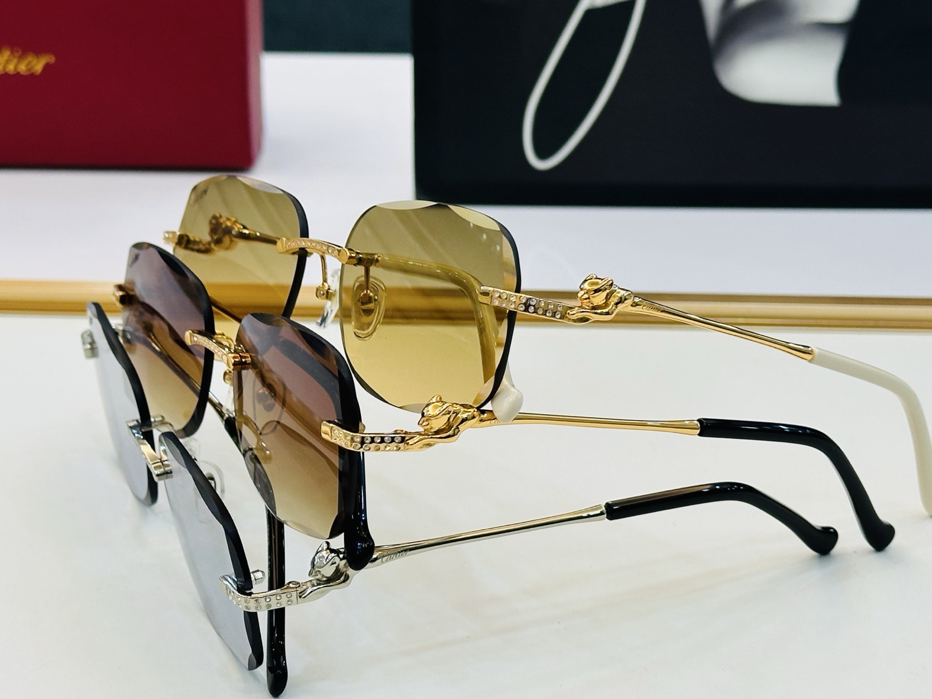 🆕 原版Cartie* 卡家 官网经典款 太阳镜 CT0687S Size：57口17-145 电镀工艺