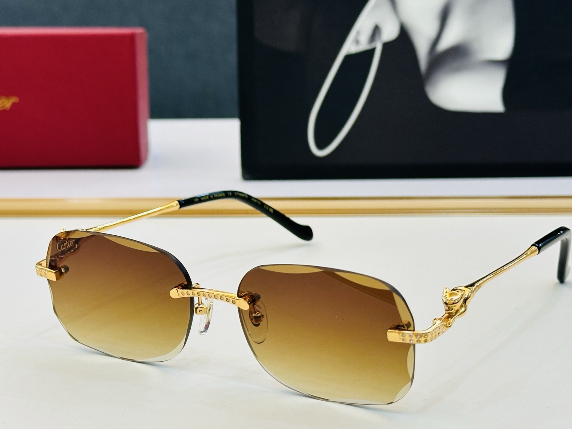 🆕 原版Cartie* 卡家 官网经典款 太阳镜 CT0687S Size：57口17-145 电镀工艺