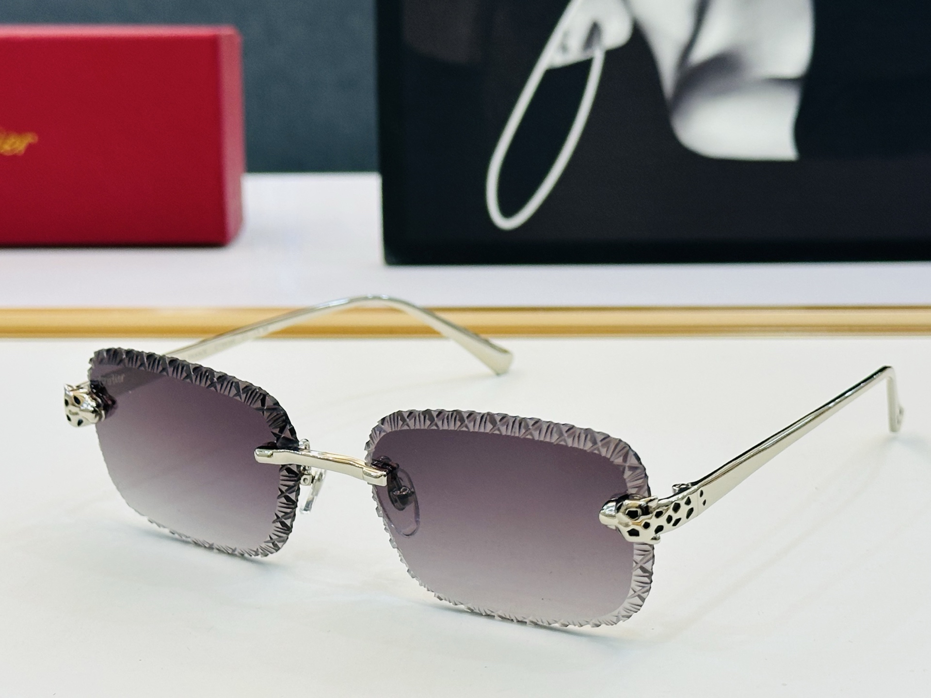 🆕 原版Cartie* 卡家 太阳镜 CT0830S Size：58口17-143 电镀工艺精湛大牌品 