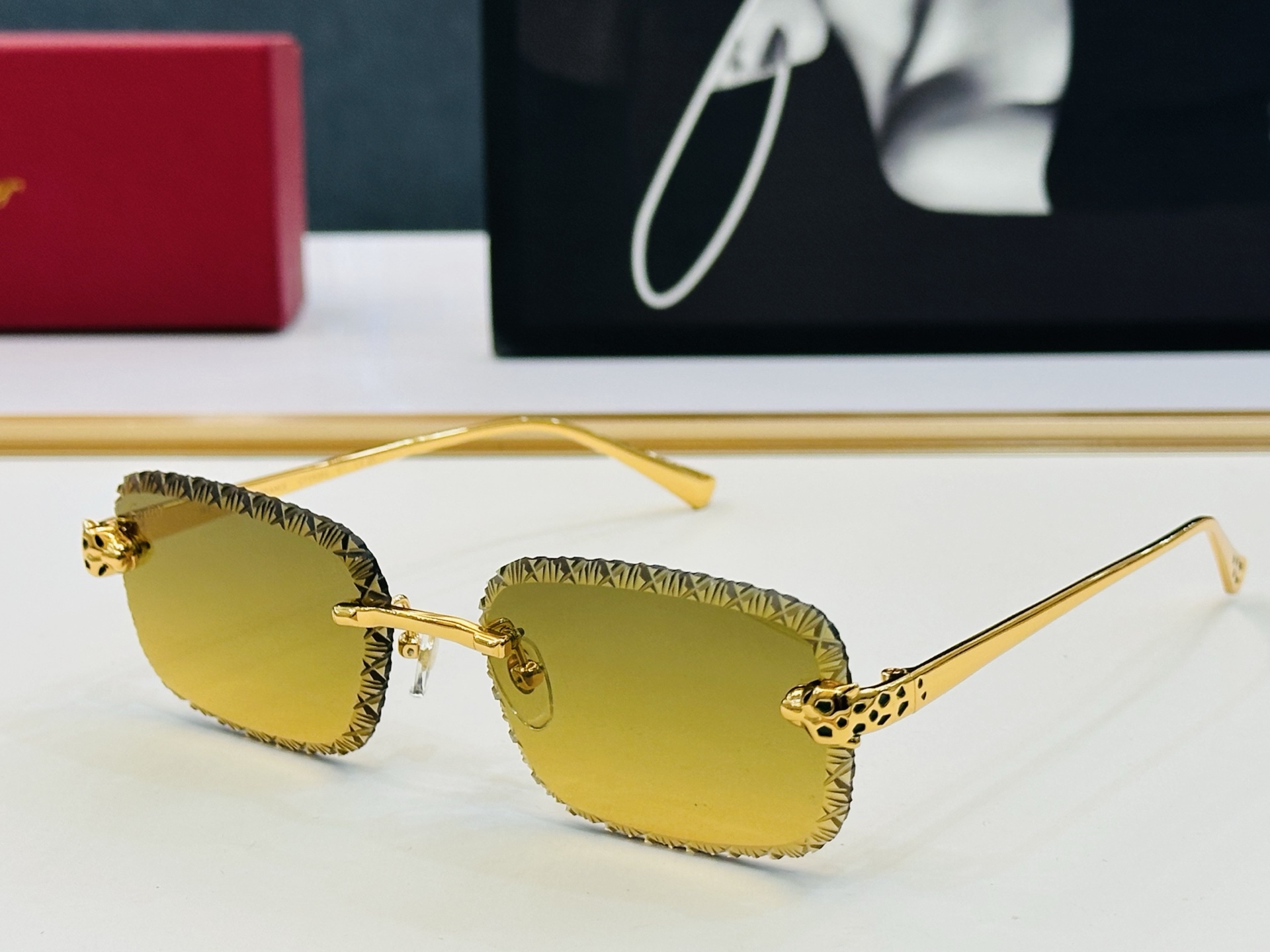 🆕 原版Cartie* 卡家 太阳镜 CT0830S Size：58口17-143 电镀工艺精湛大牌品 