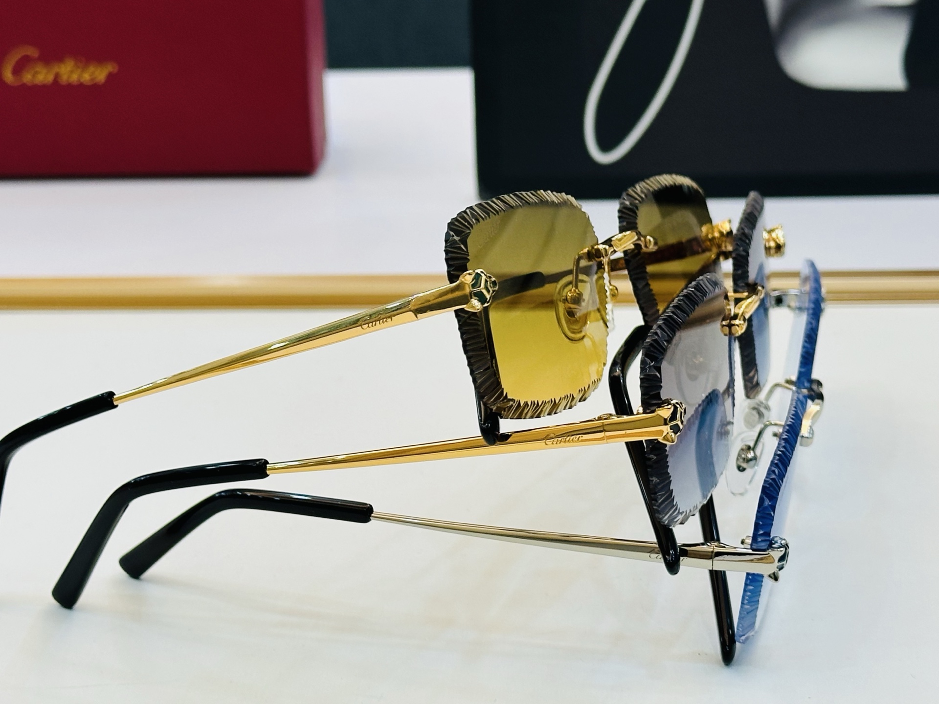 🆕 原版Cartie* 卡家 太阳镜 CT0831S Size：59口17-143 电镀工艺精湛大牌品 