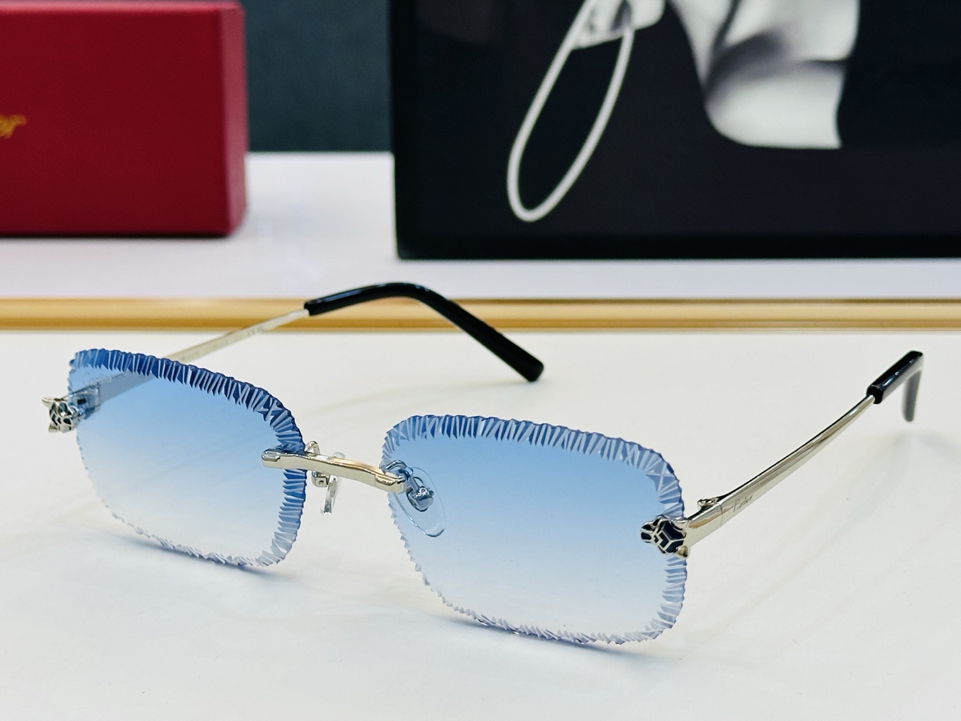 🆕 原版Cartie* 卡家 太阳镜 CT0831S Size：59口17-143 电镀工艺精湛大牌品 