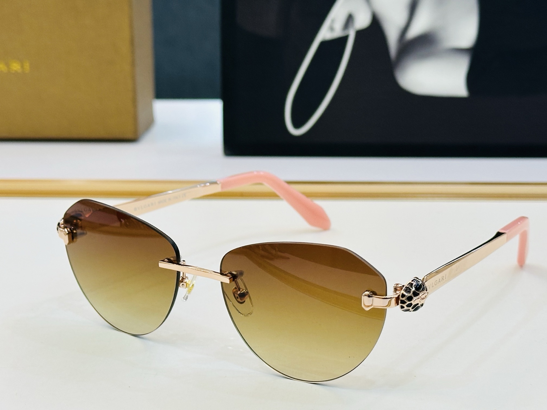 🆕款 官网同售 宝格家 BV50042U 👍 Size ：56口17-145 绝对要买😎品质非常完美 L