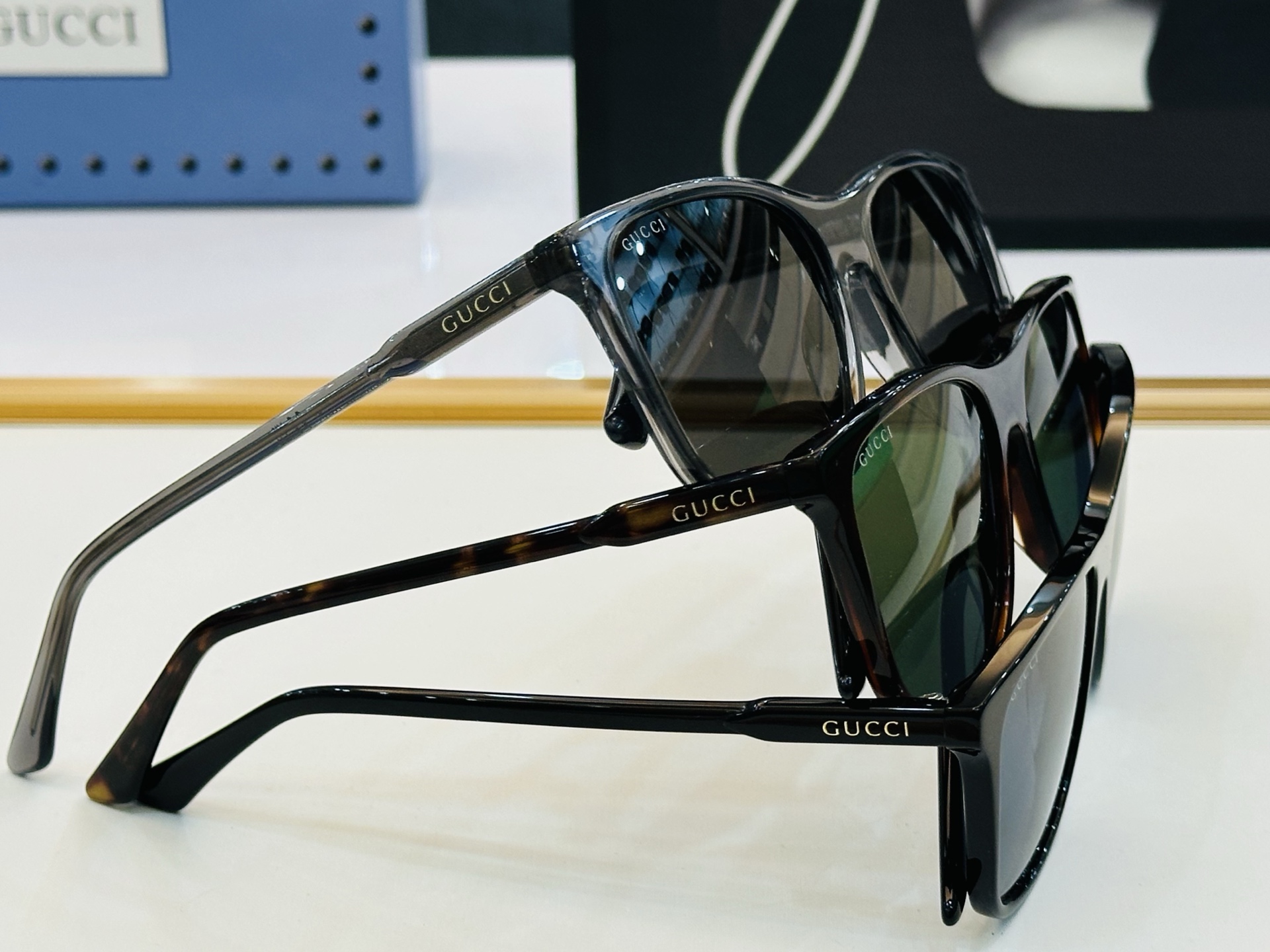 🔺GUCC*🔻 古家GG1819S Size：57口17-145 原版墨镜搭配镜框🔝🔝时尚靓丽 L个性十