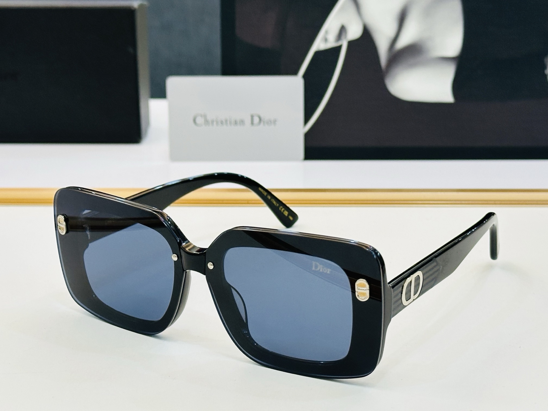 🔻🔻🔻DIO* 迪家 CD17UCR Size：70口10-145 春夏款墨镜 😎🔆 K搭配镜腿精致 质