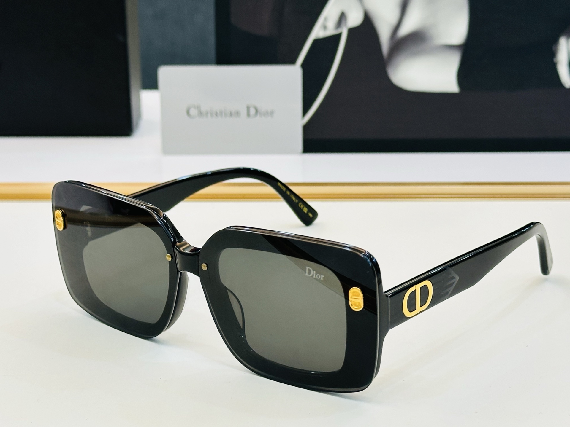 NO:375276,DIO* Dijia CD17UCR Size70 10-145 spring and summer sunglasses K matches temples with exquisite quality, sunglasses, sunglasses, dior, dior19860909DIO* 迪家 CD17UCR Size70口10-145 春夏款墨镜 K搭配镜腿精致 质量上佳 眼镜墨镜太阳镜,眼镜,dior,dior,glasses