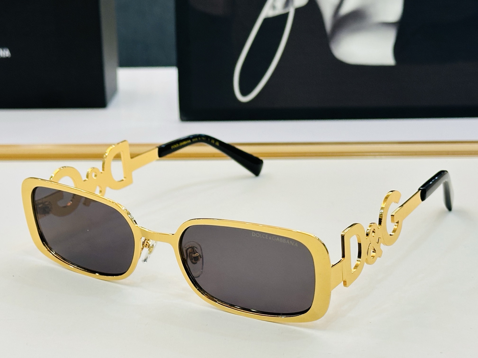 NO:375288,Official website DOLCE&GABBAN*DG2058 Size57 port 20-145 novel and unique K beautiful glasses sunglasses sunglasses, glasses, Dolce&Gabbana19860909官网款 DOLCE&GABBAN*DG2058 Size57口20-145 新颖独特K美艳绝伦 眼镜墨镜太阳镜,眼镜,Dolce&Gabbana,glasses