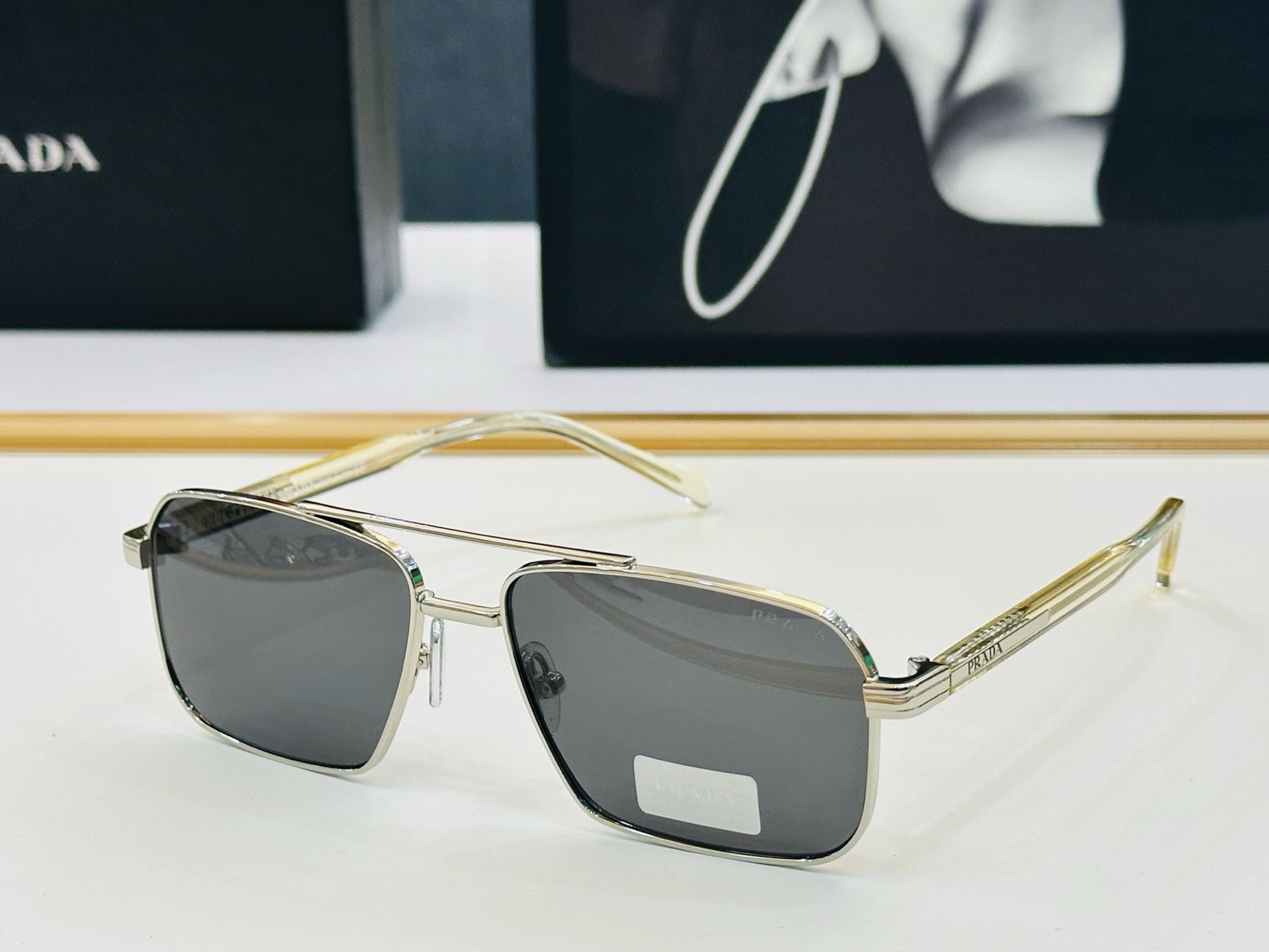 🔺PRAD*🔻普家 SPRA57 Size：61口15-145 眼镜系列堪称精湛制作 👍F太阳镜
