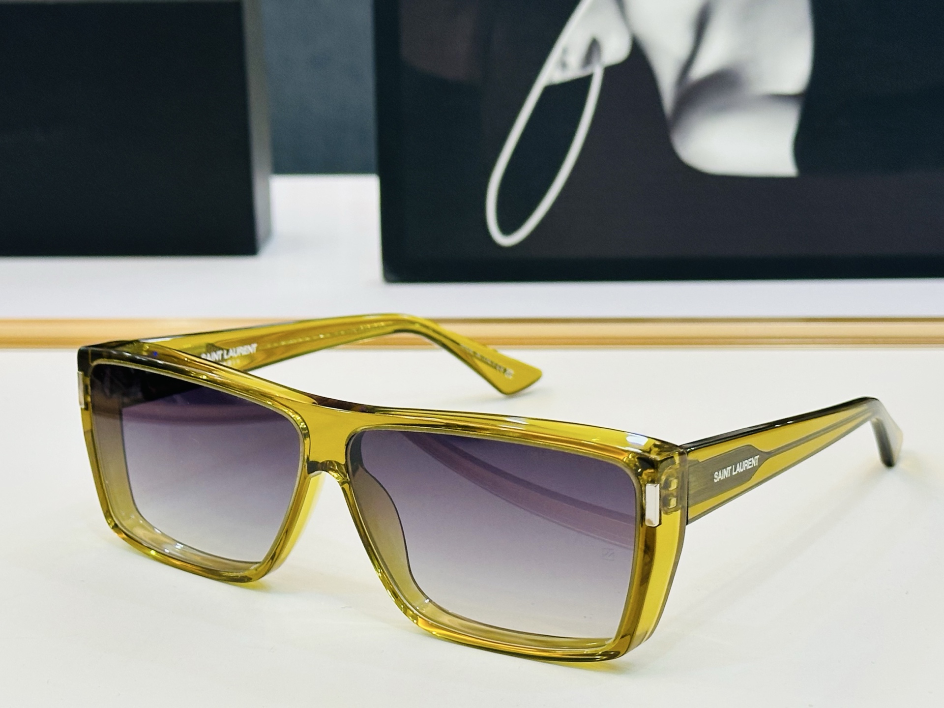 网红爆款 圣罗兰💫SL757 💫Size：64口10-140 金属款设计 CC俏皮甜美质感超好