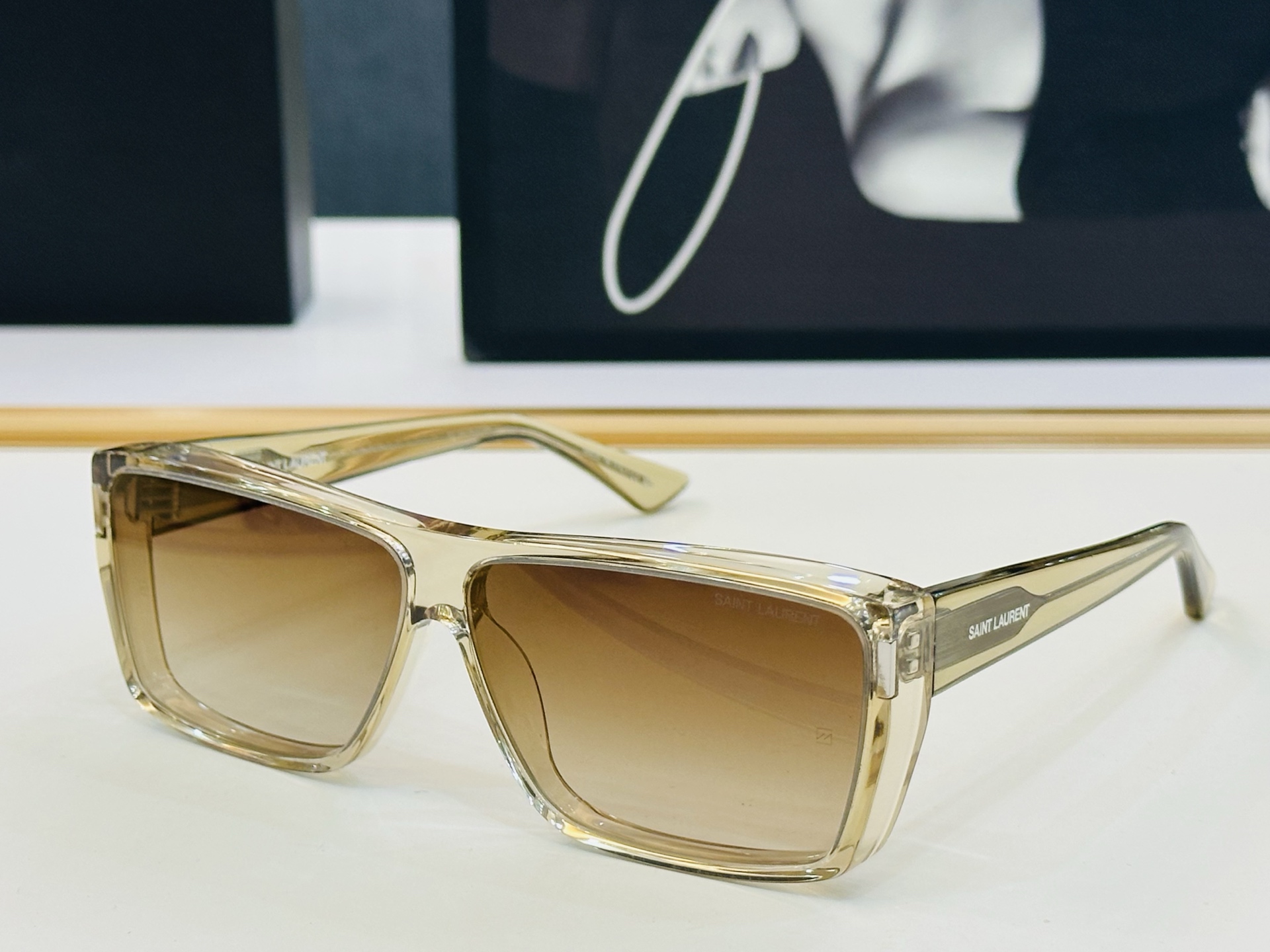 网红爆款 圣罗兰💫SL757 💫Size：64口10-140 金属款设计 CC俏皮甜美质感超好