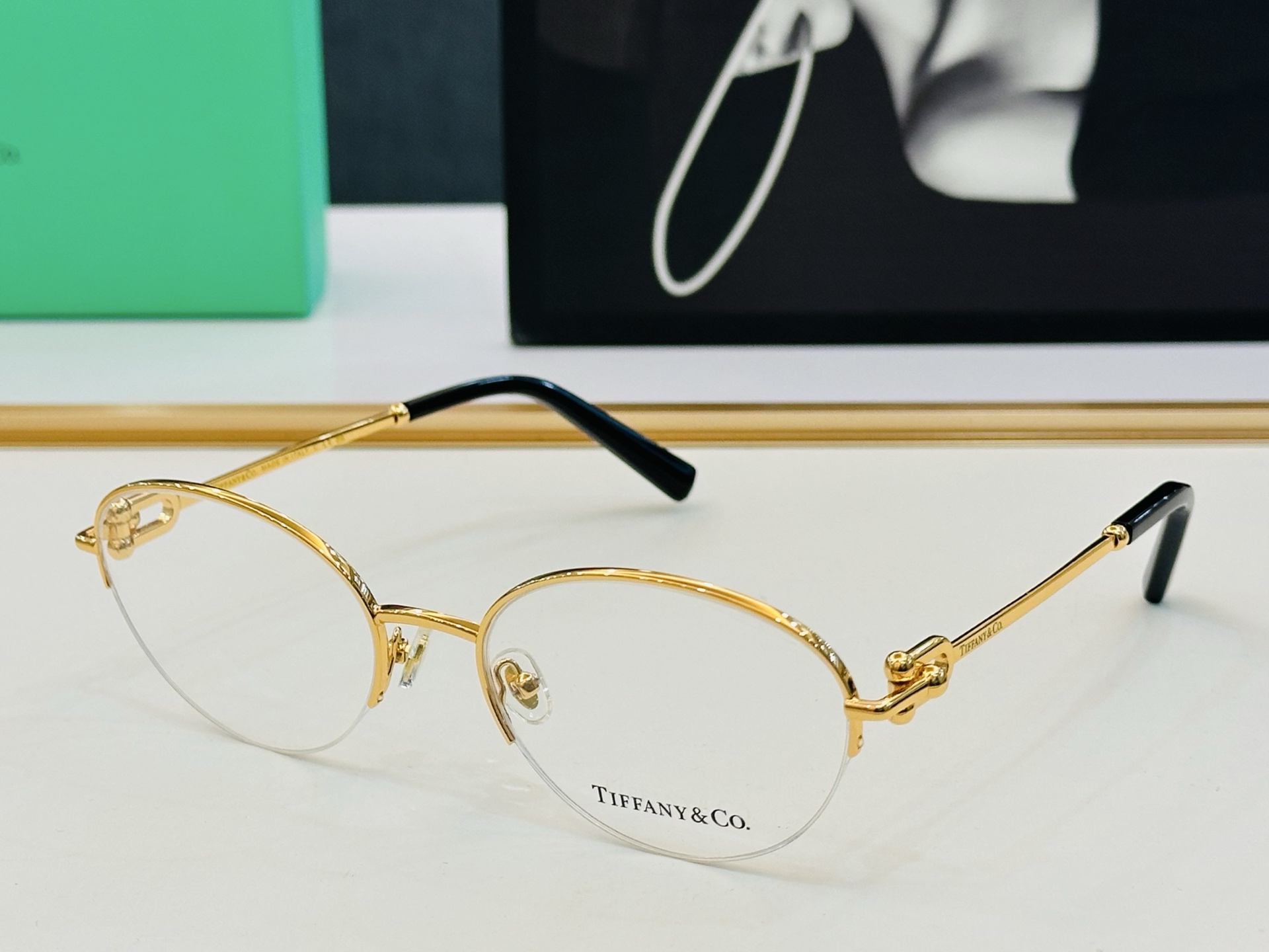 NO:374743,Tiffany & CO. TF8 Size58 20-143 Fashion sunglasses frame b Multi-color optional Lighting frame Glasses sunglasses, glasses, tom ford19860909蒂芙家 Tiffany & CO. TF8 Size58口20-143 时尚太阳镜架 b多色可选 配光架 眼镜墨镜太阳镜,眼镜,tom ford,glasses