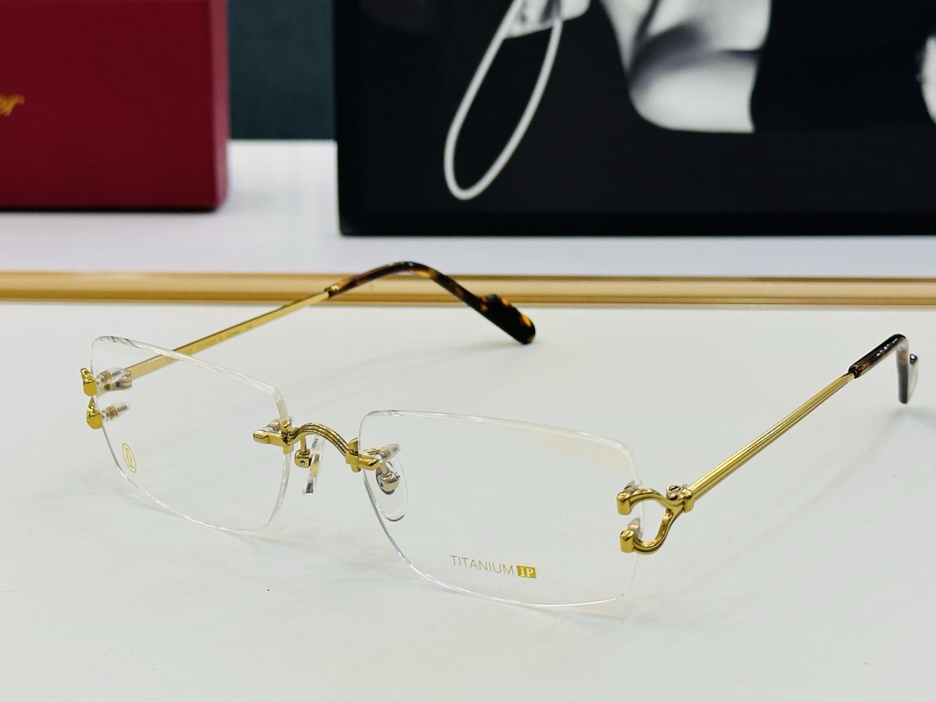 Cartie* 卡家 太阳镜 CT0550S Size：56口18-145 电镀工艺精湛气质十足！W男女