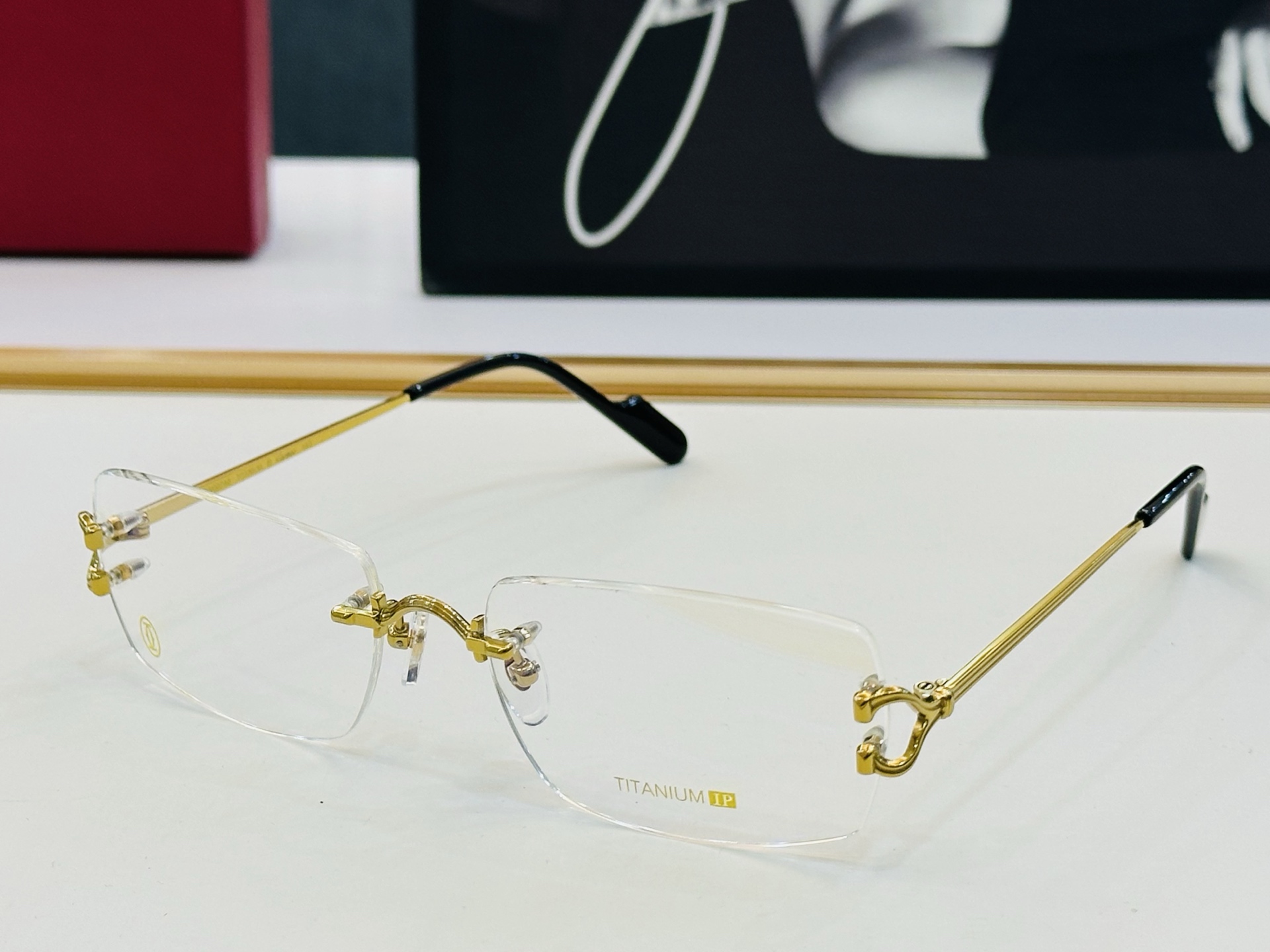 Cartie* 卡家 太阳镜 CT0550S Size：56口18-145 电镀工艺精湛气质十足！W男女