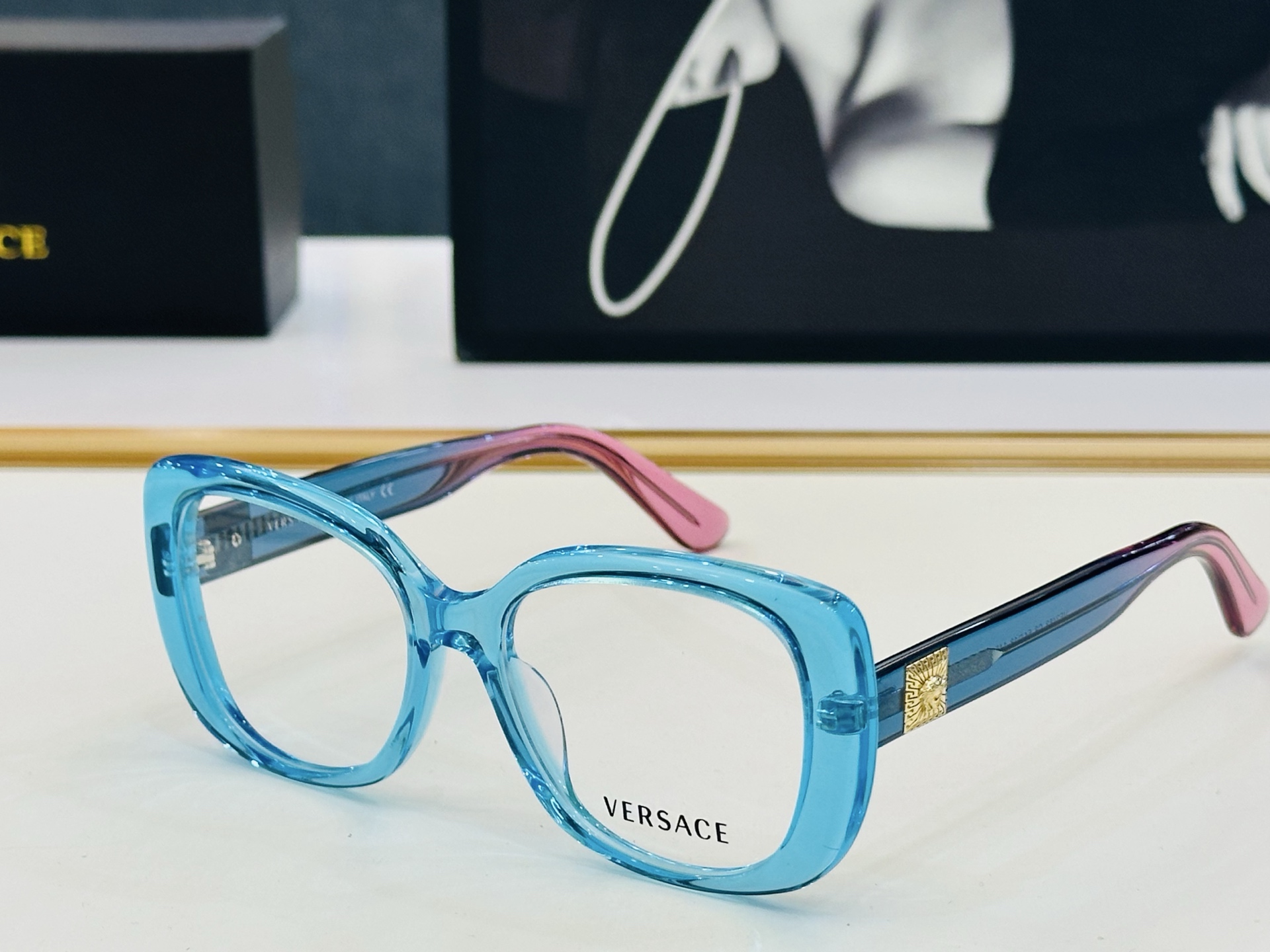 🎉🎉范思家 VERSACE✨✨✨MODEL：VE3468 Size：54口18-145 ✨Z有范