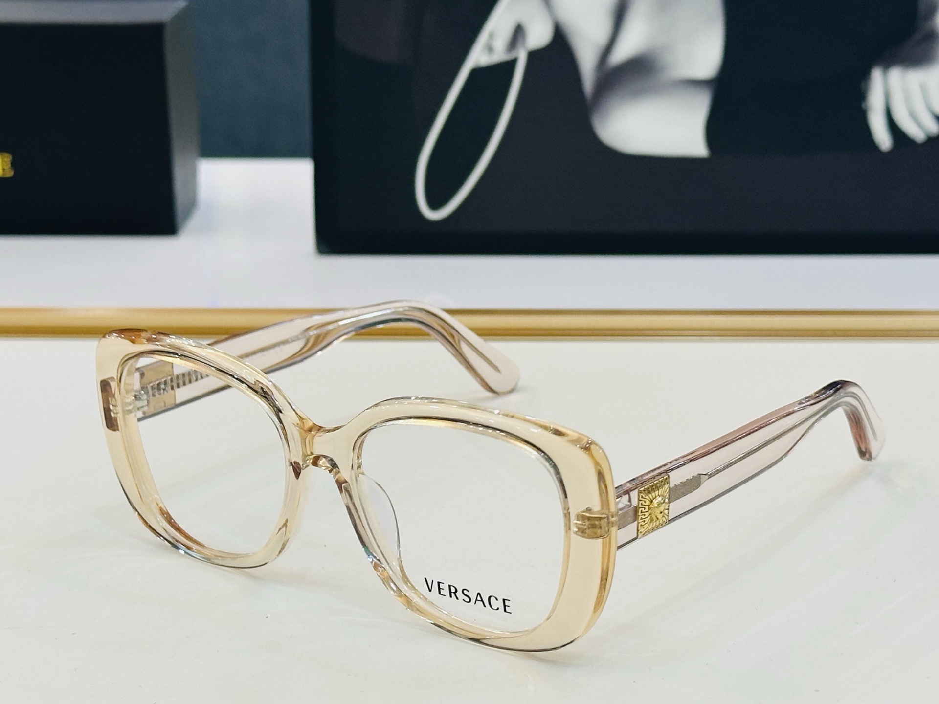 🎉🎉范思家 VERSACE✨✨✨MODEL：VE3468 Size：54口18-145 ✨Z有范