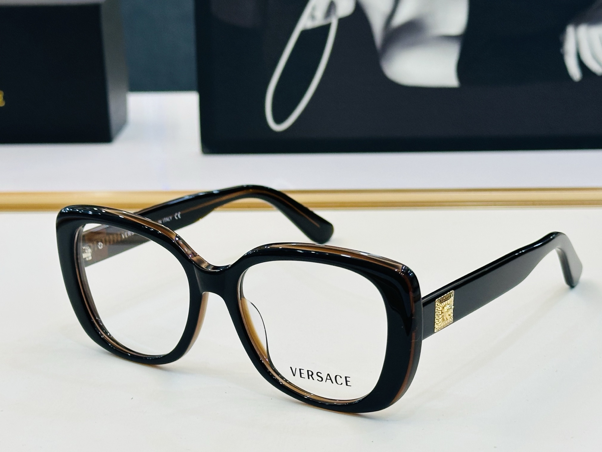 🎉🎉范思家 VERSACE✨✨✨MODEL：VE3468 Size：54口18-145 ✨Z有范