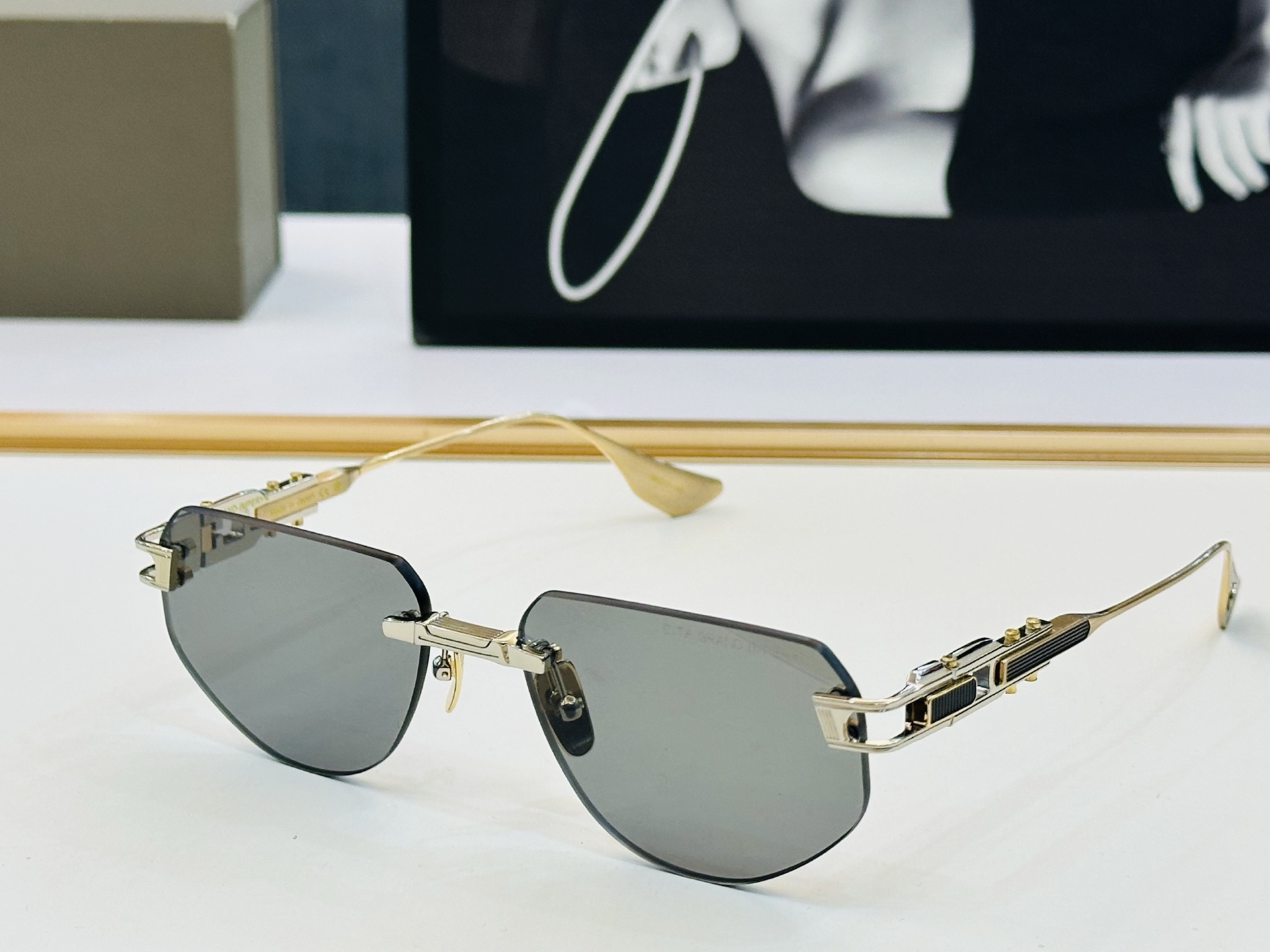 官网款 DlT* 迪塔 DTS164 Size：56口17-140 意大利最新原单货 [得意][得意]男